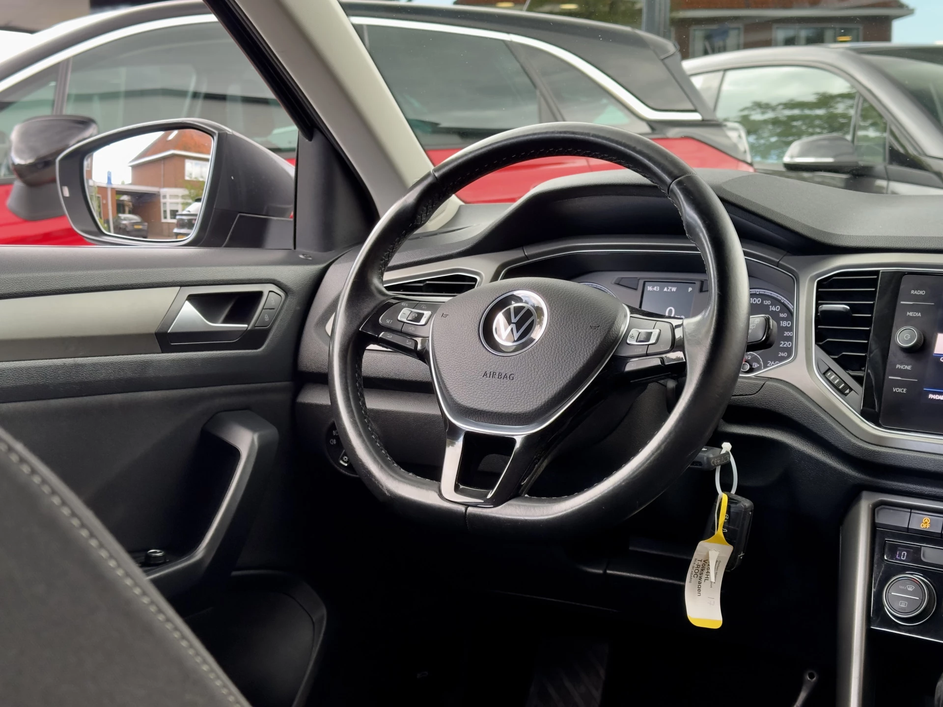 Hoofdafbeelding Volkswagen T-Roc