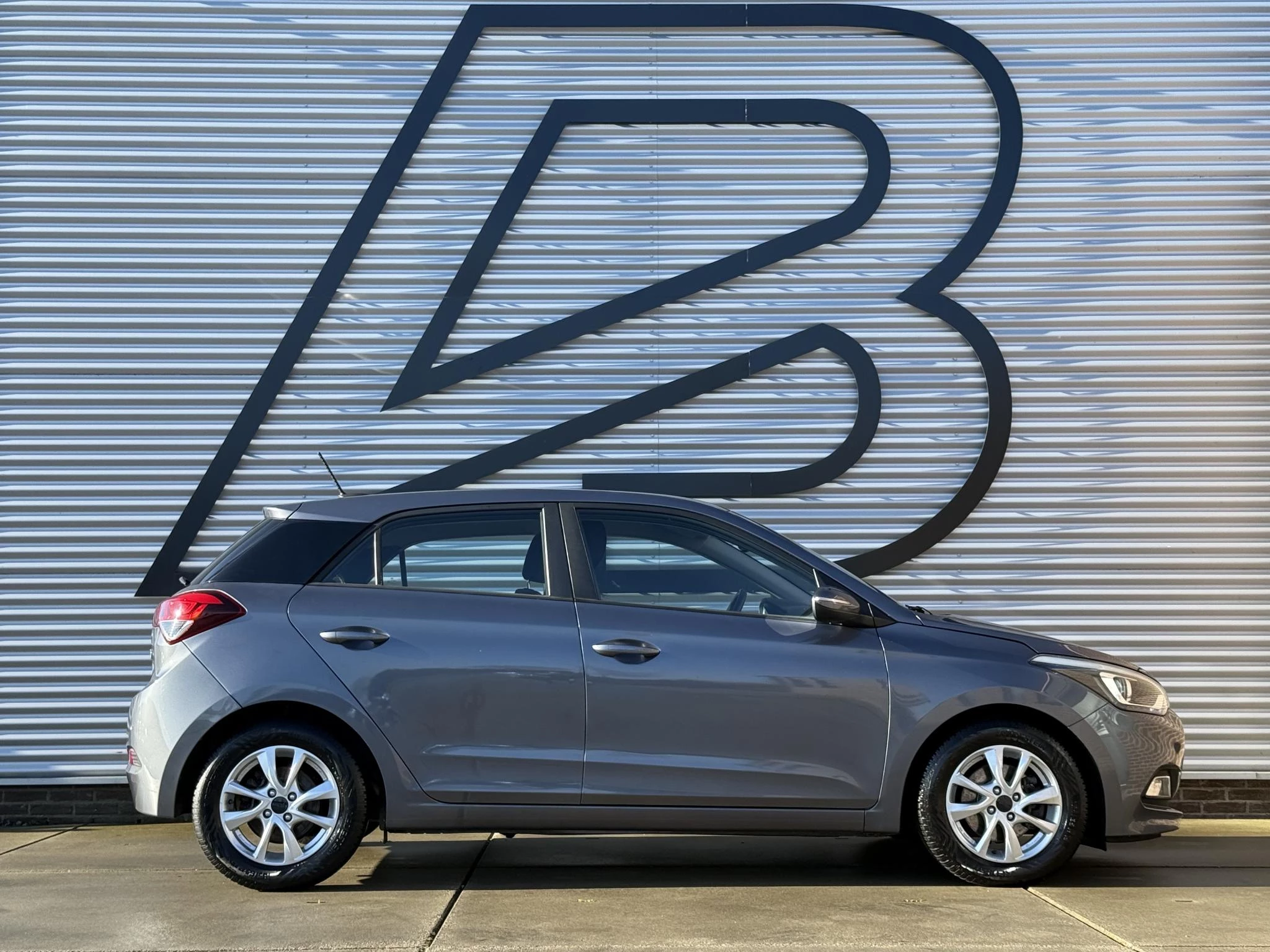 Hoofdafbeelding Hyundai i20