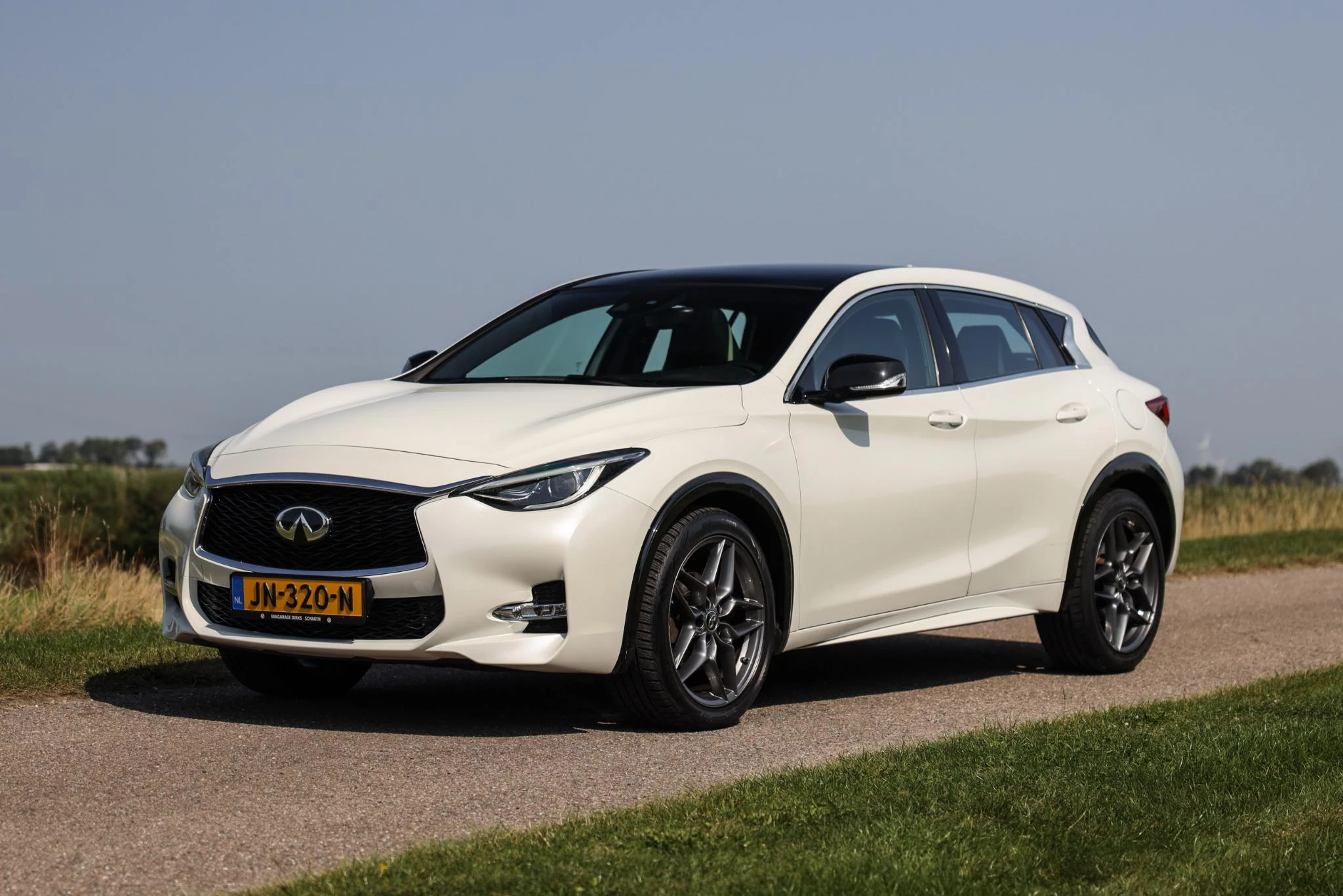 Hoofdafbeelding Infiniti Q