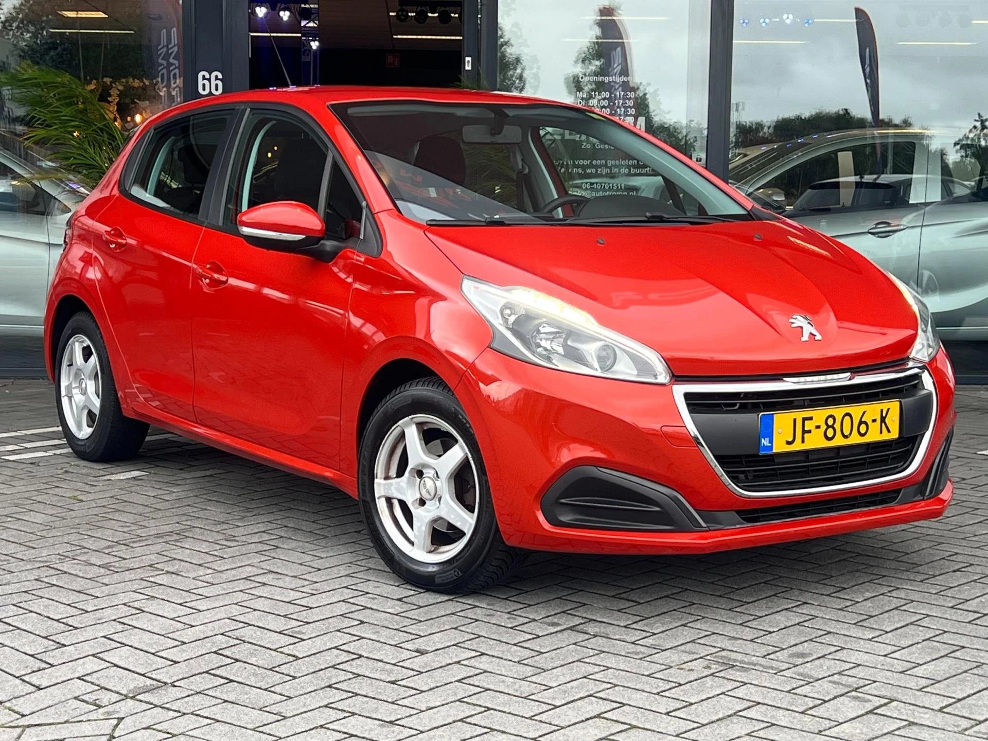 Hoofdafbeelding Peugeot 208