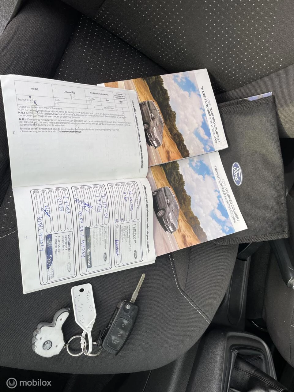 Hoofdafbeelding Ford Transit Courier