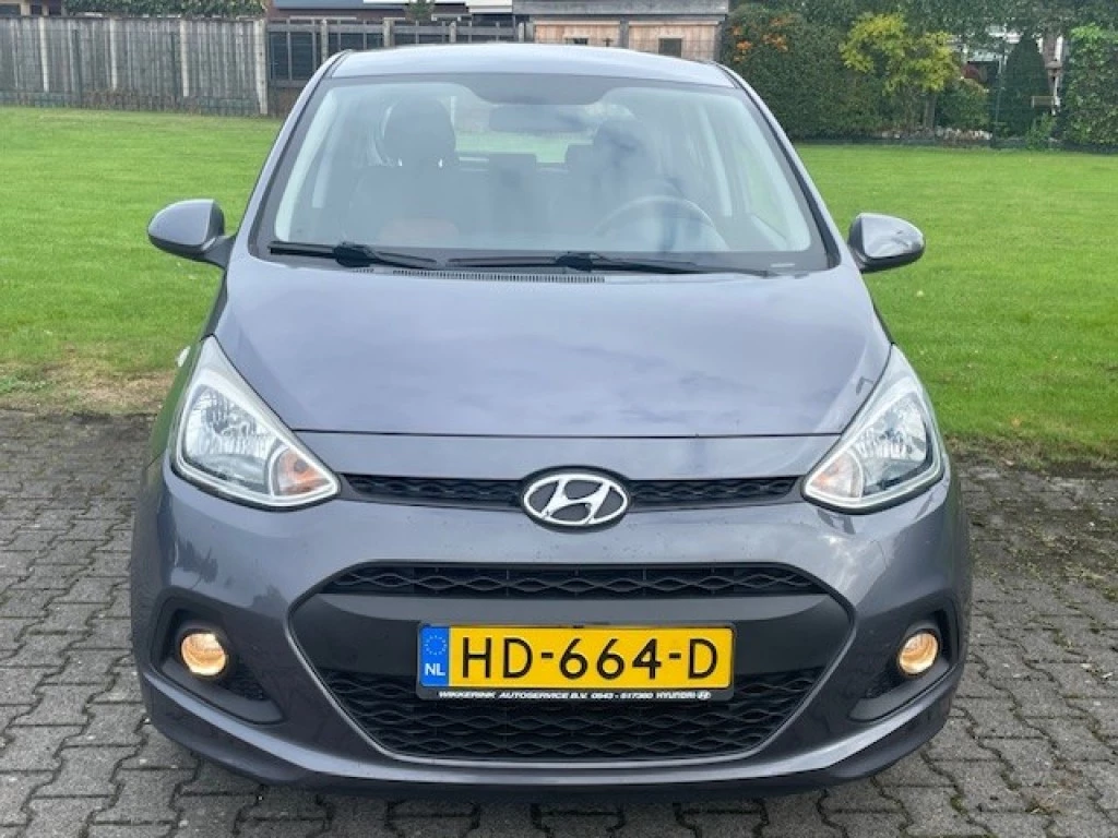 Hoofdafbeelding Hyundai i10