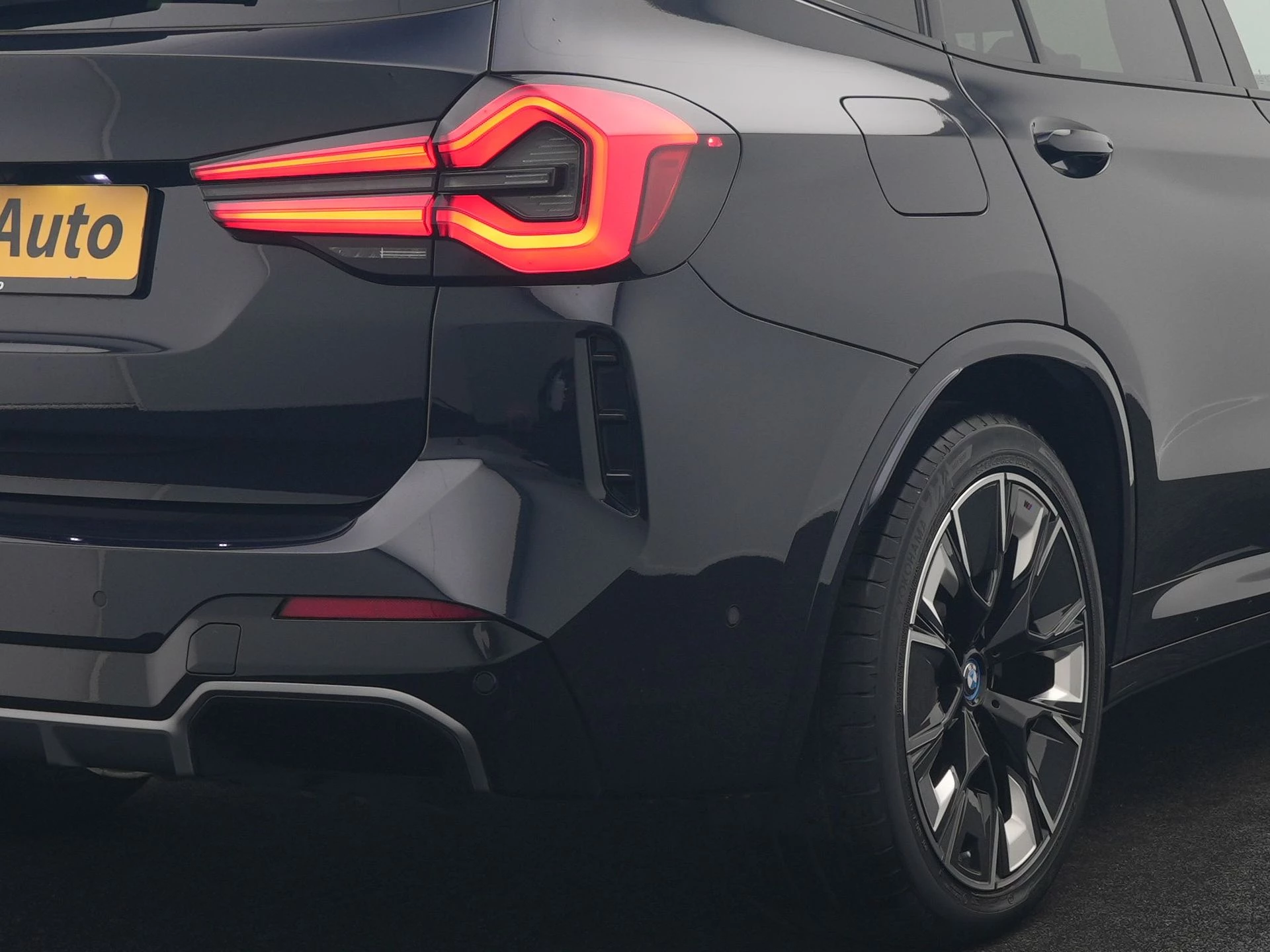 Hoofdafbeelding BMW iX3
