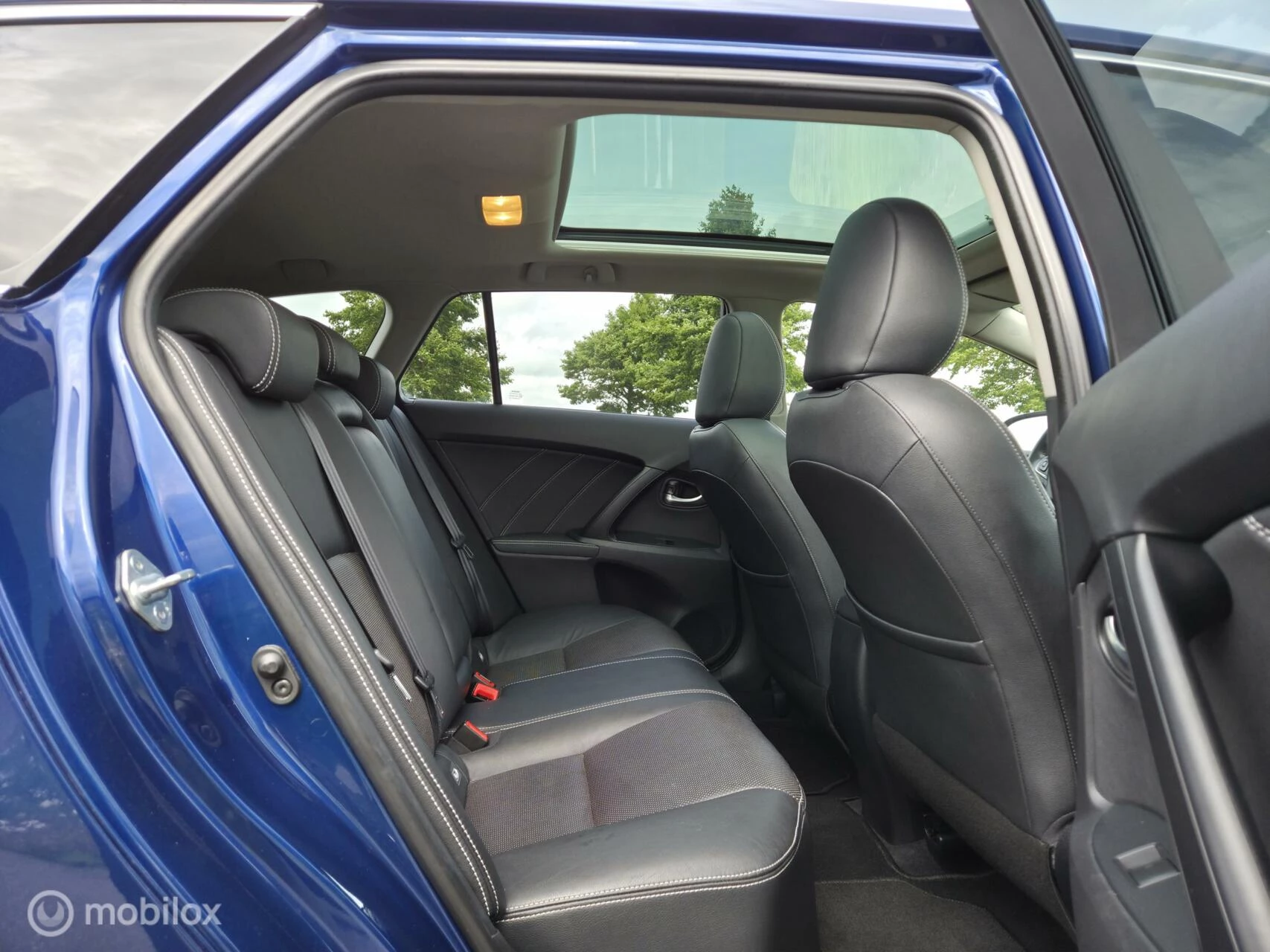 Hoofdafbeelding Toyota Avensis