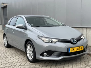 Hoofdafbeelding Toyota Auris Toyota Auris 1.8 Hybrid Energy Plus / Navigatie / Trekhaak