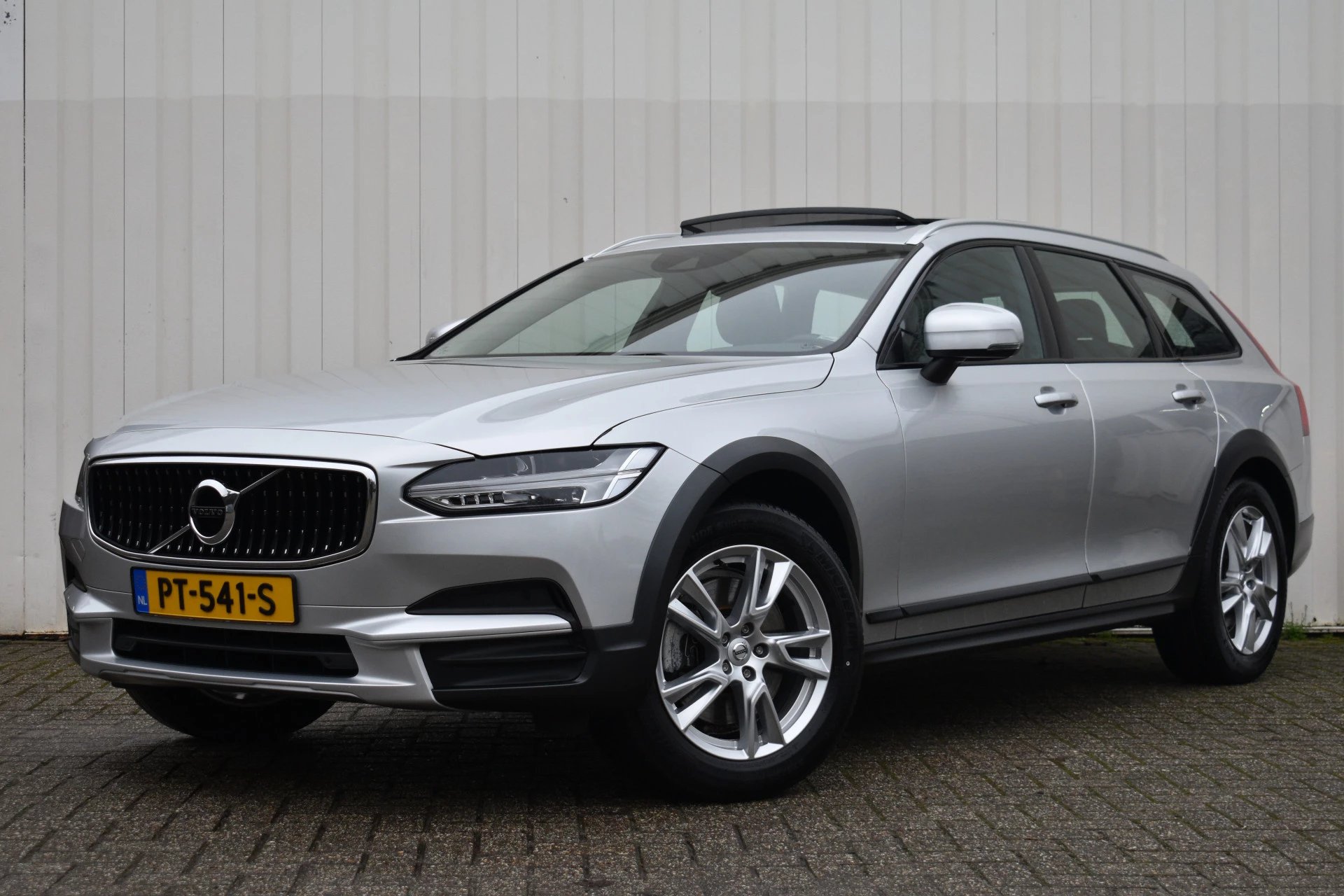 Hoofdafbeelding Volvo V90