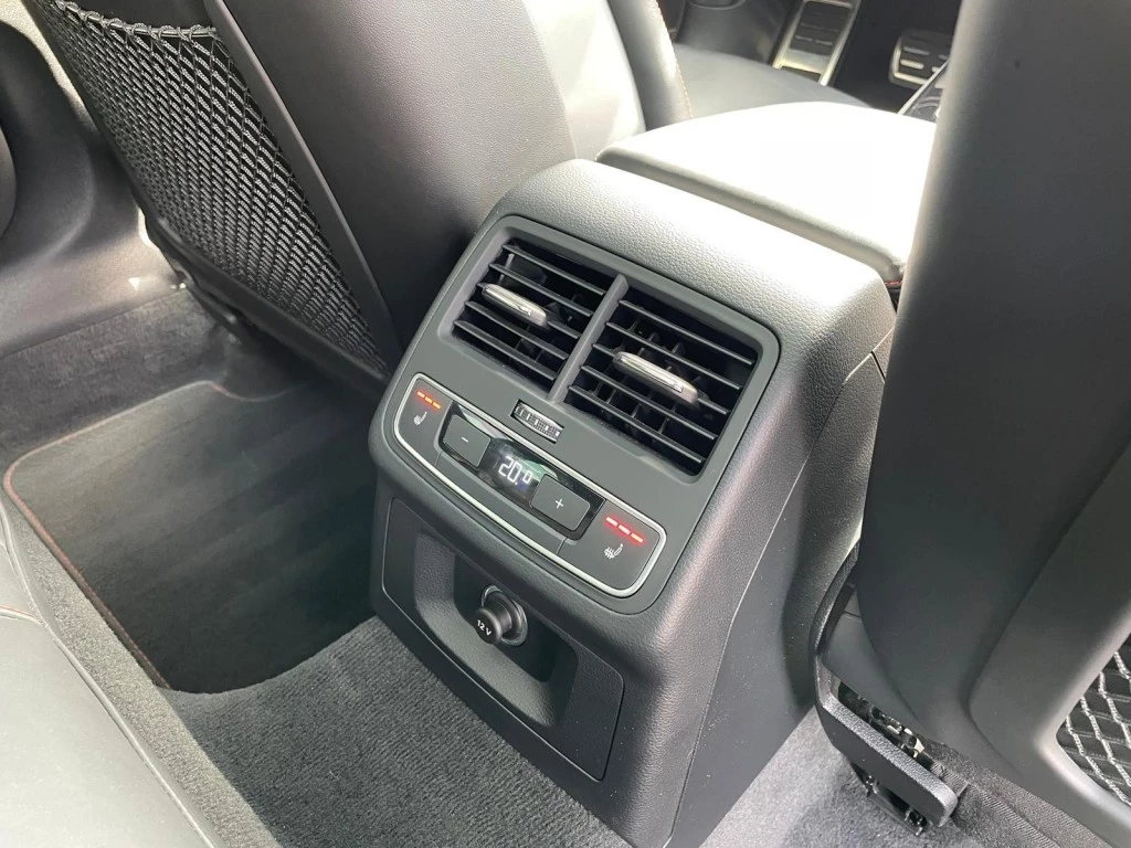 Hoofdafbeelding Audi RS4