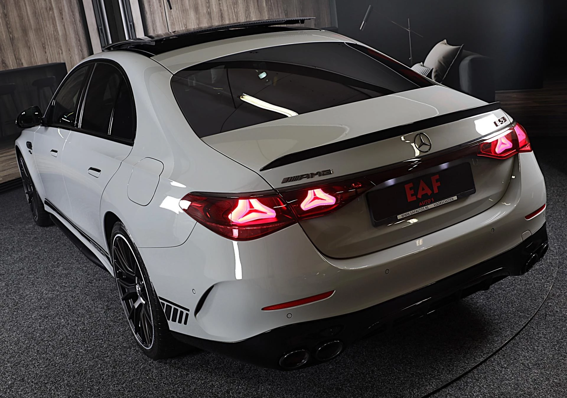 Hoofdafbeelding Mercedes-Benz E-Klasse