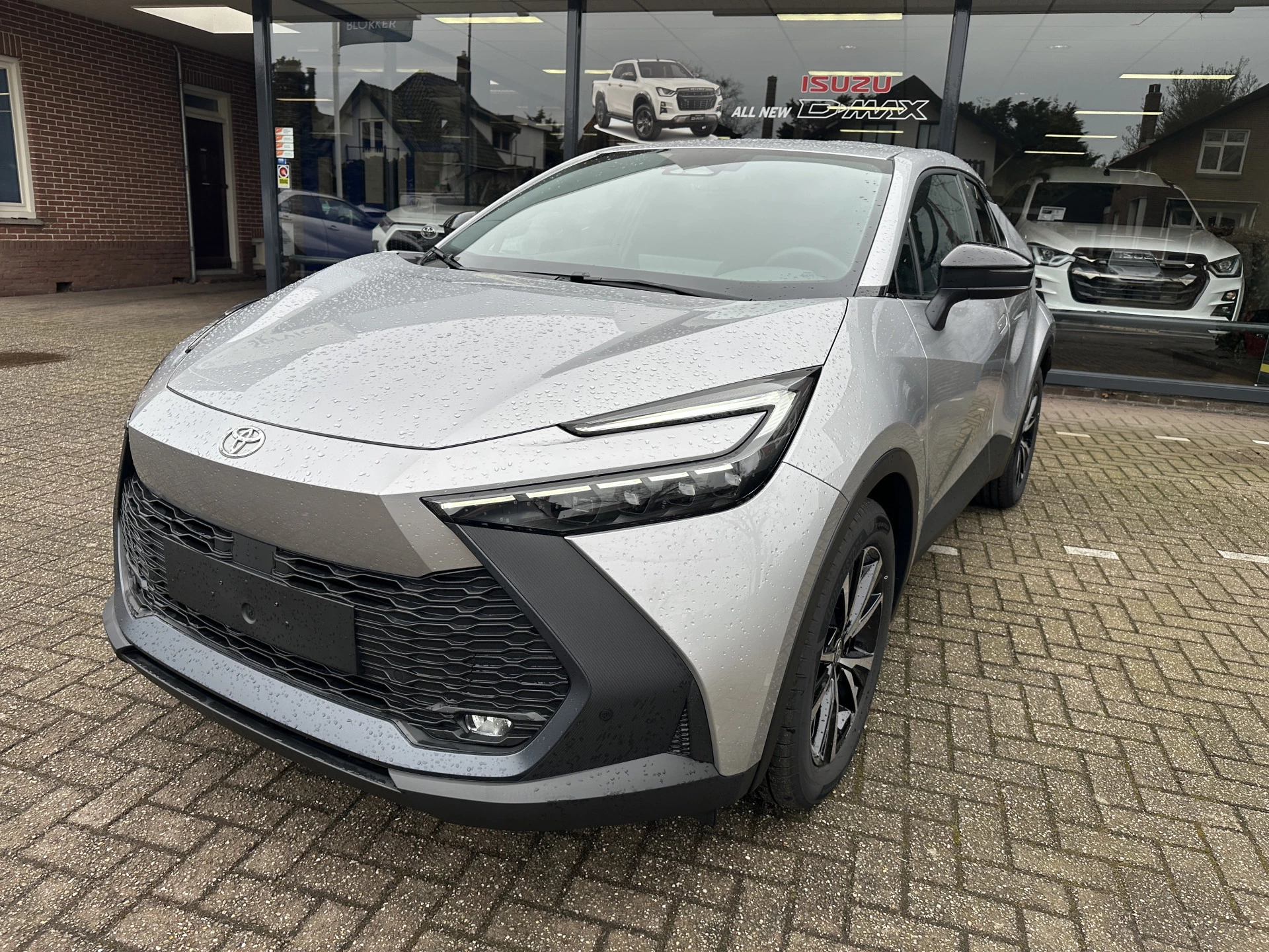Hoofdafbeelding Toyota C-HR