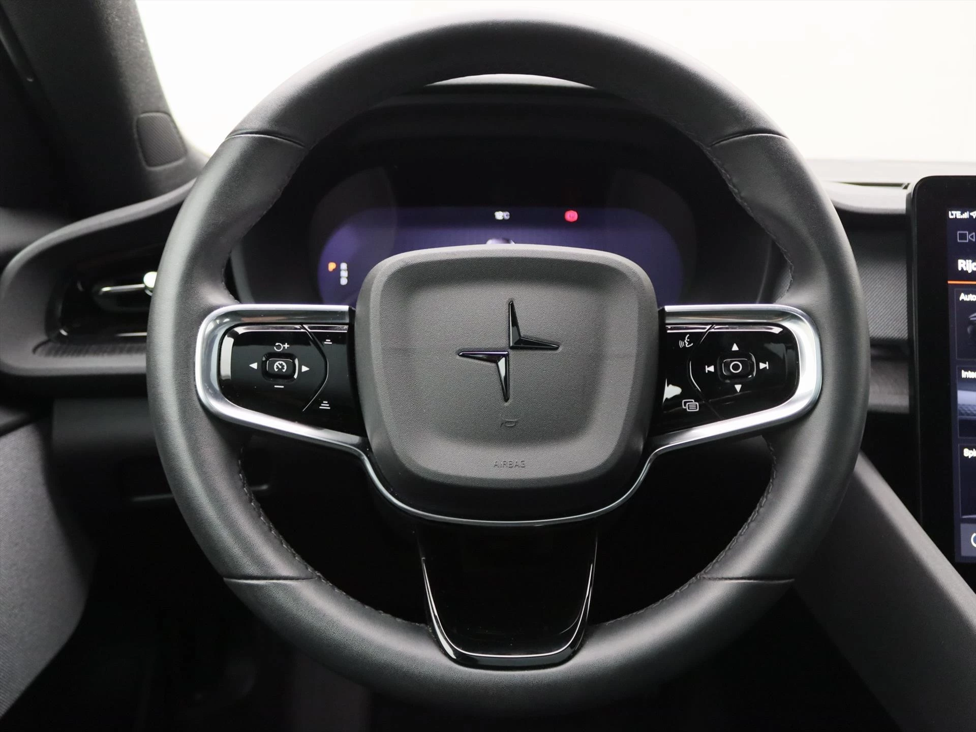 Hoofdafbeelding Polestar 2