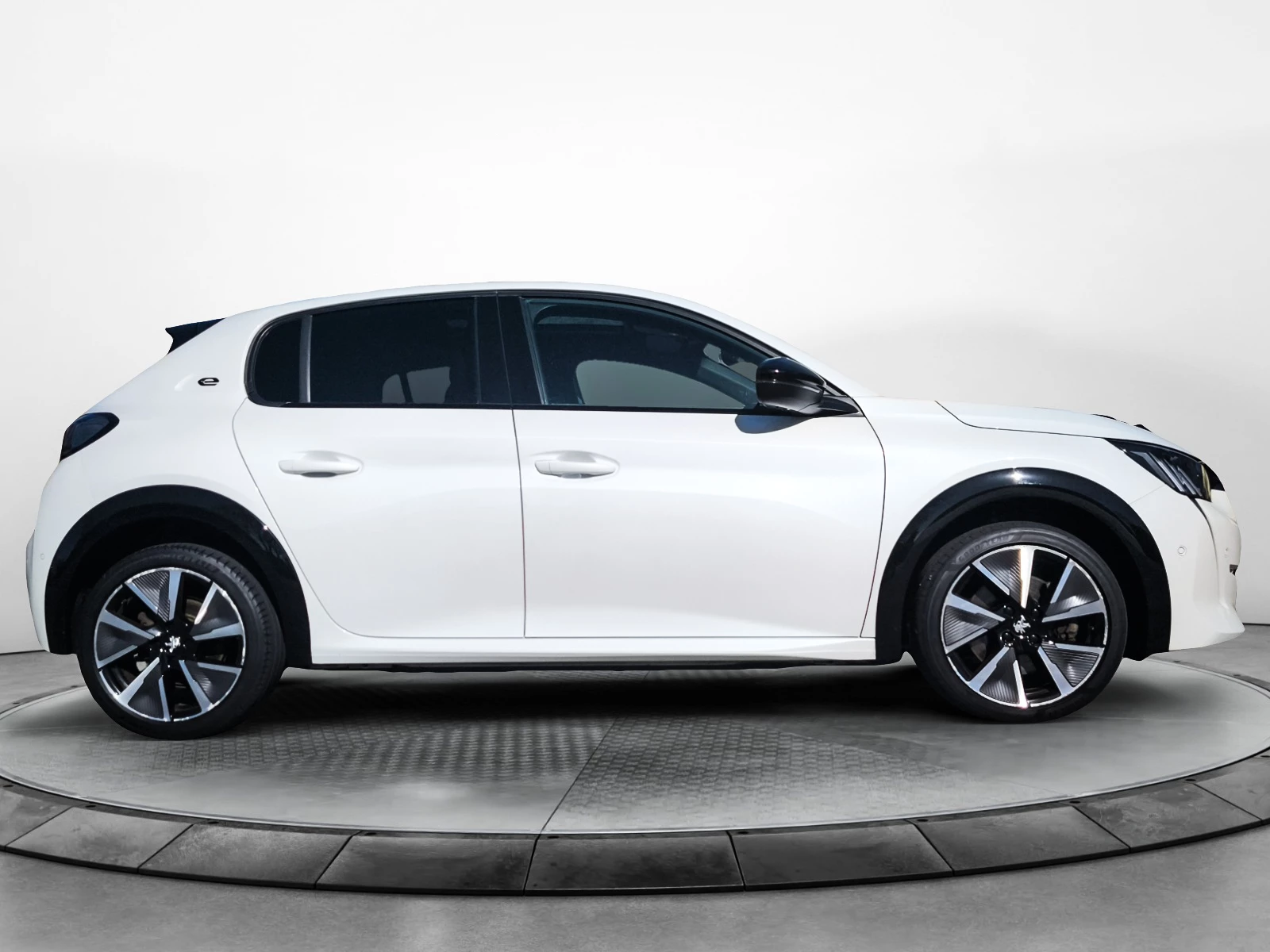 Hoofdafbeelding Peugeot e-208