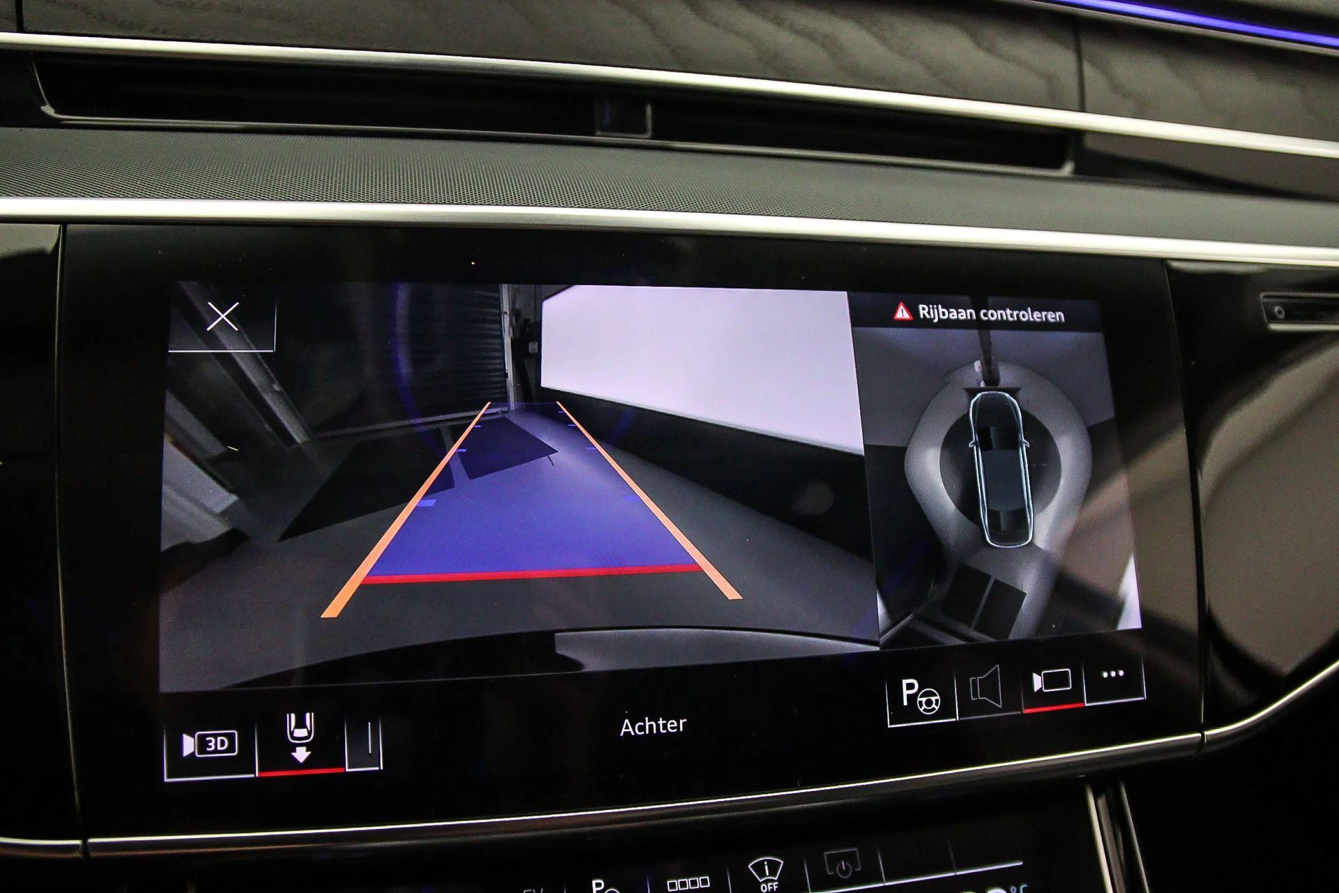 Hoofdafbeelding Audi A8