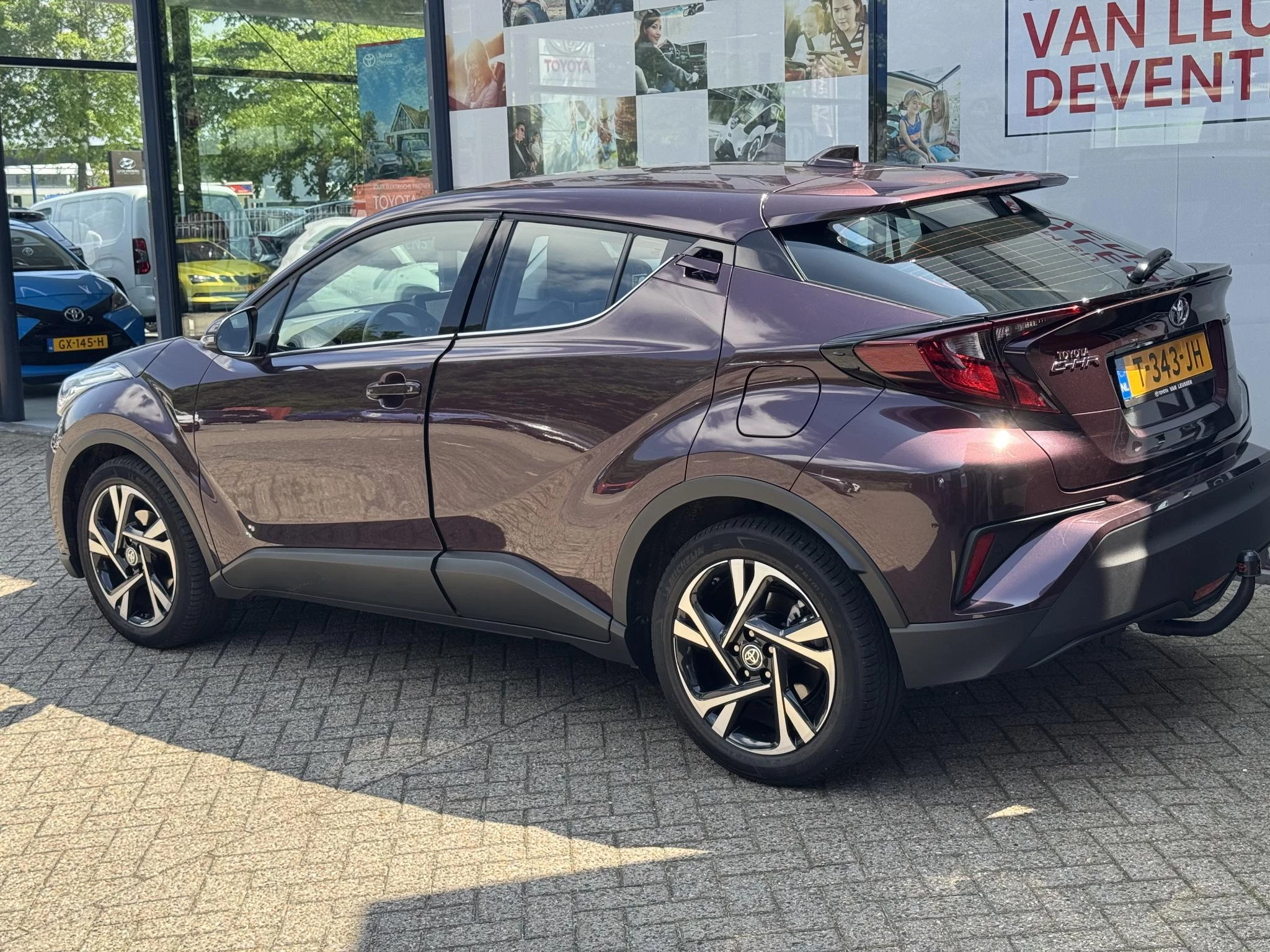 Hoofdafbeelding Toyota C-HR