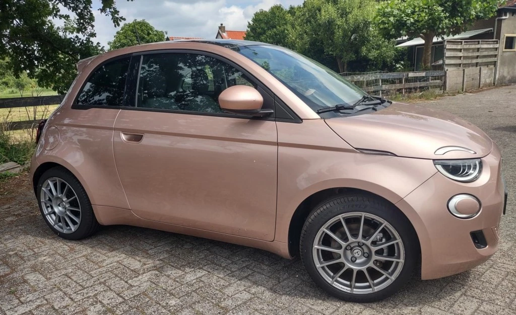 Hoofdafbeelding Fiat 500e