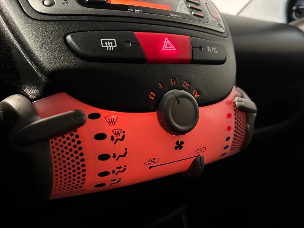 Hoofdafbeelding Peugeot 107