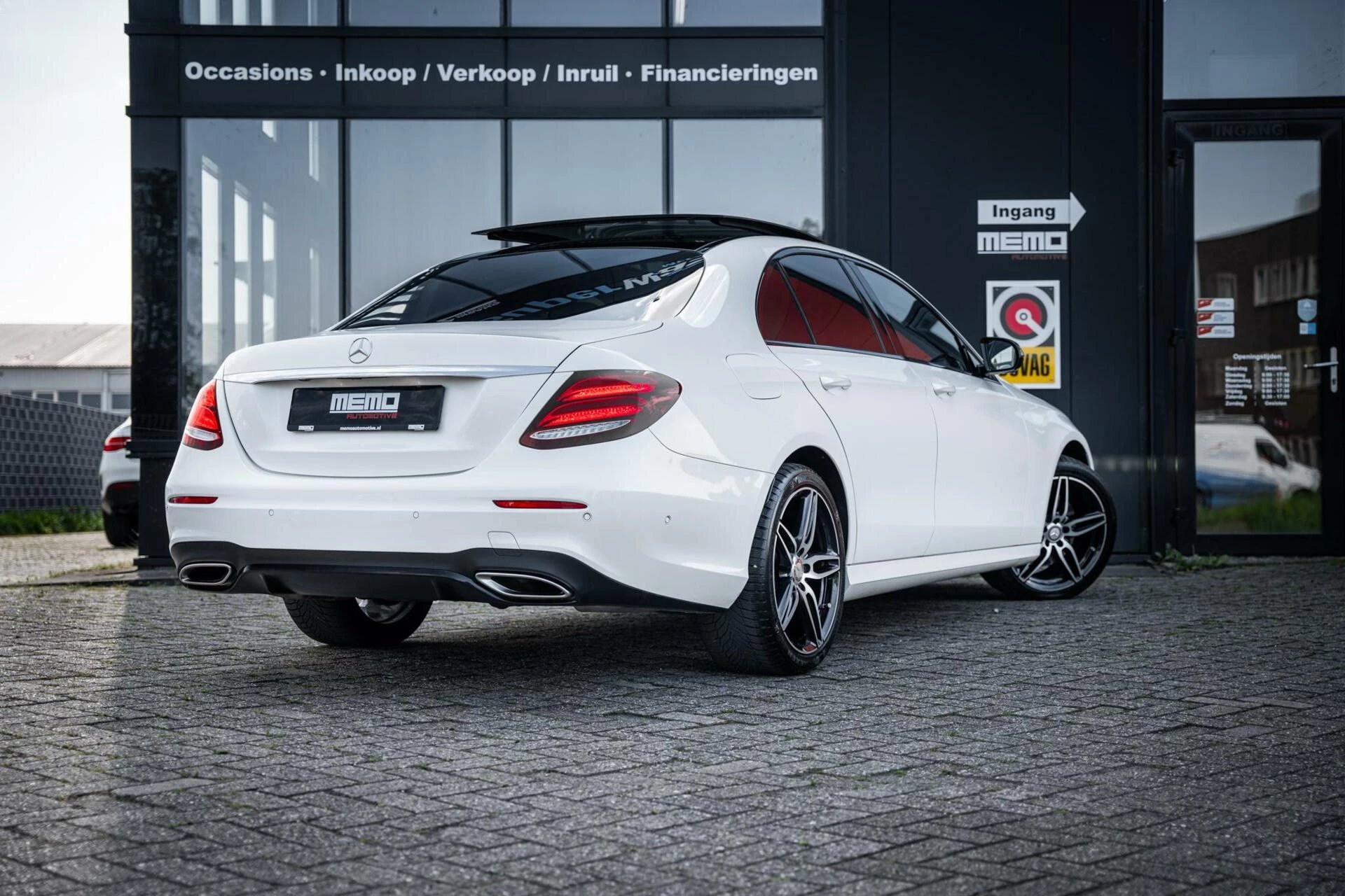 Hoofdafbeelding Mercedes-Benz E-Klasse