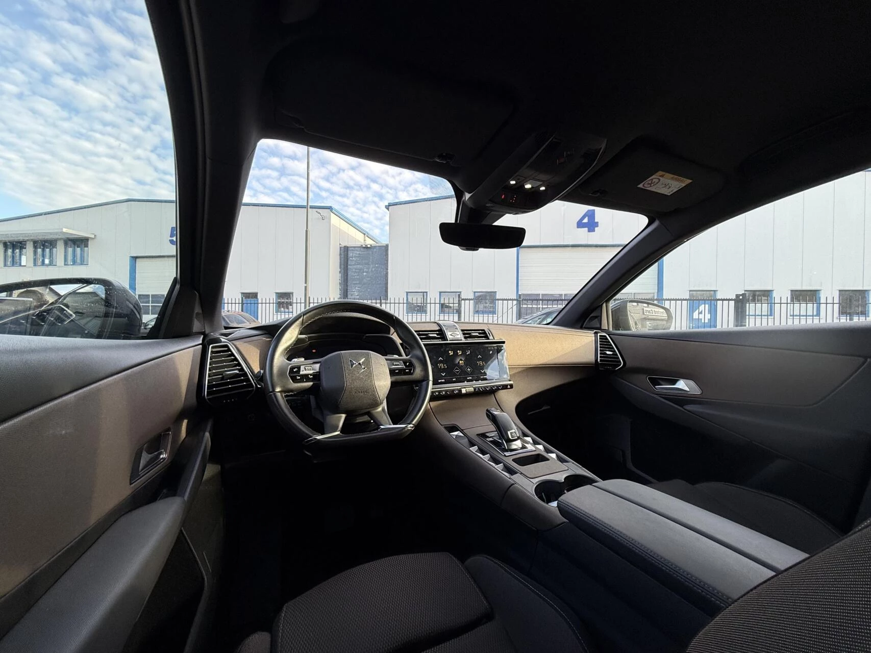 Hoofdafbeelding DS DS 7