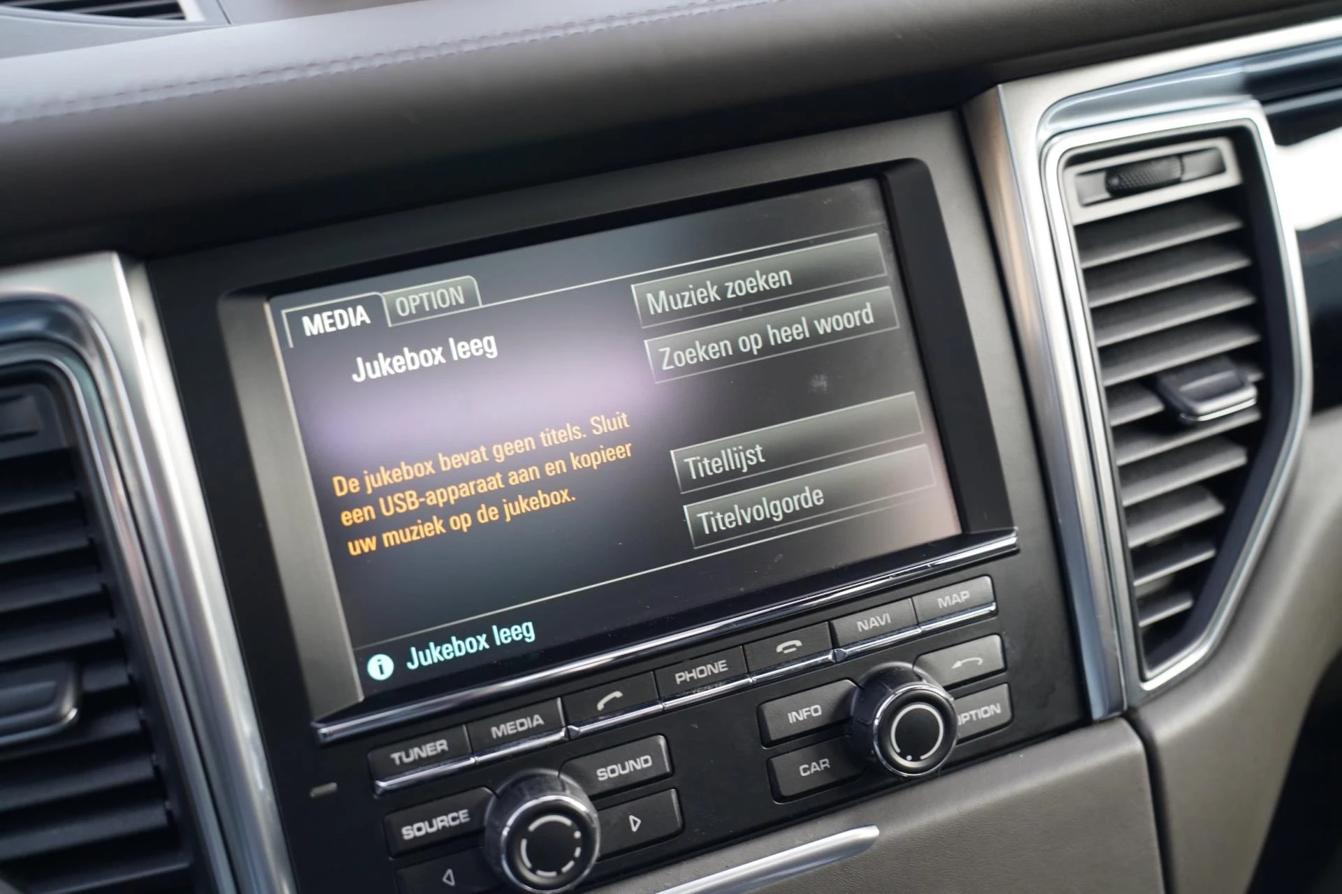 Hoofdafbeelding Porsche Macan