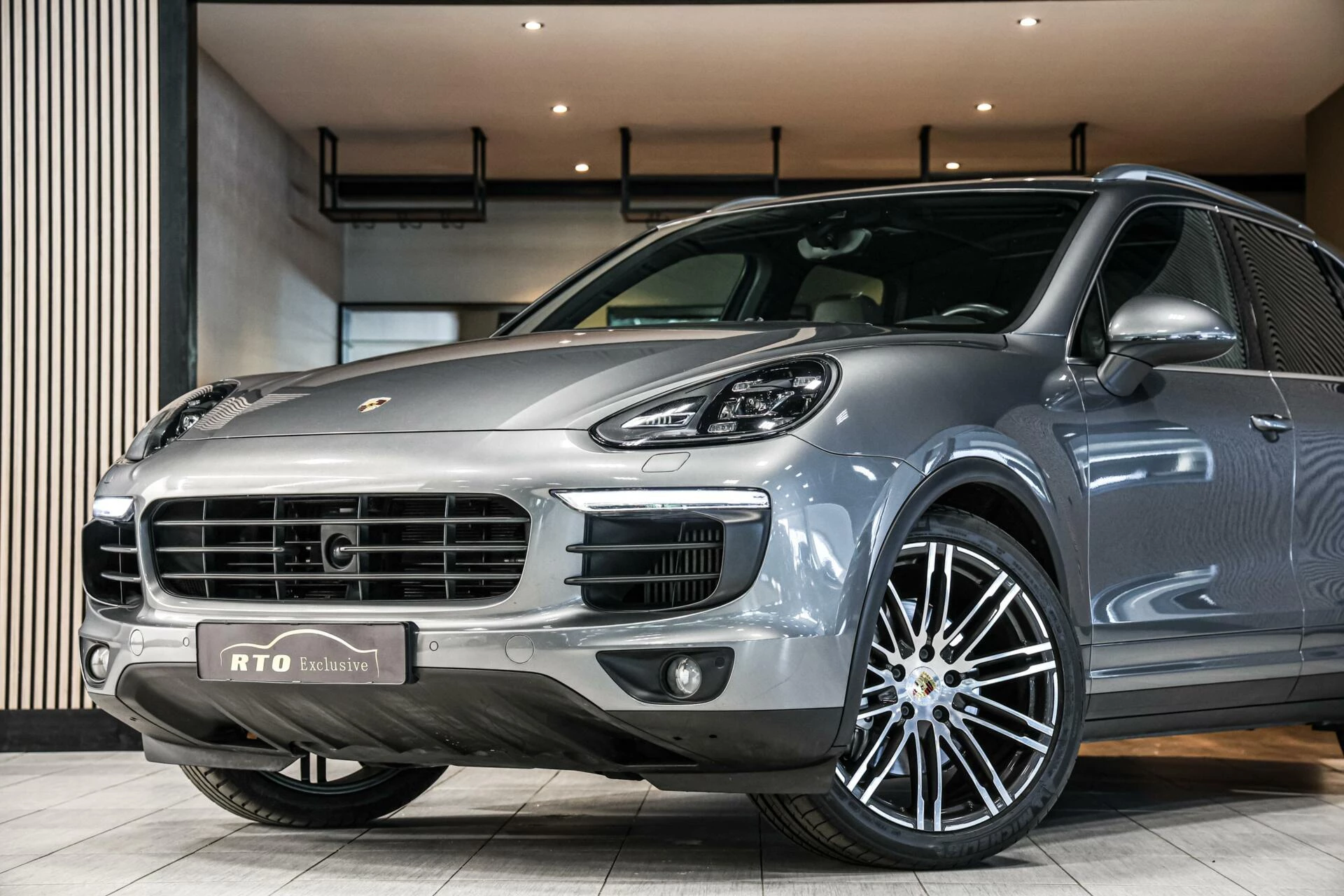 Hoofdafbeelding Porsche Cayenne