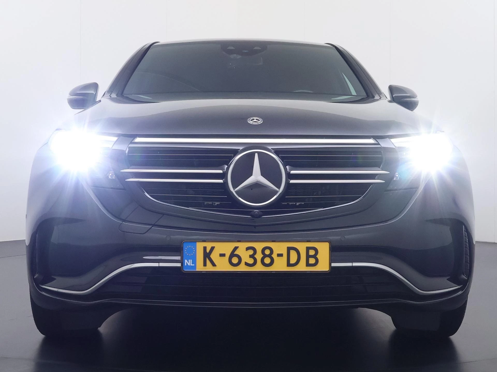 Hoofdafbeelding Mercedes-Benz EQC