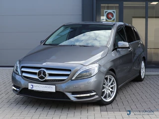 Mercedes-Benz B-Klasse 180 | Sport | Airco | Bi-Xenon | Cruise Control | Navi | Spiegel Pakket | 17" LM Velgen | Afneemb. Trekhaak |