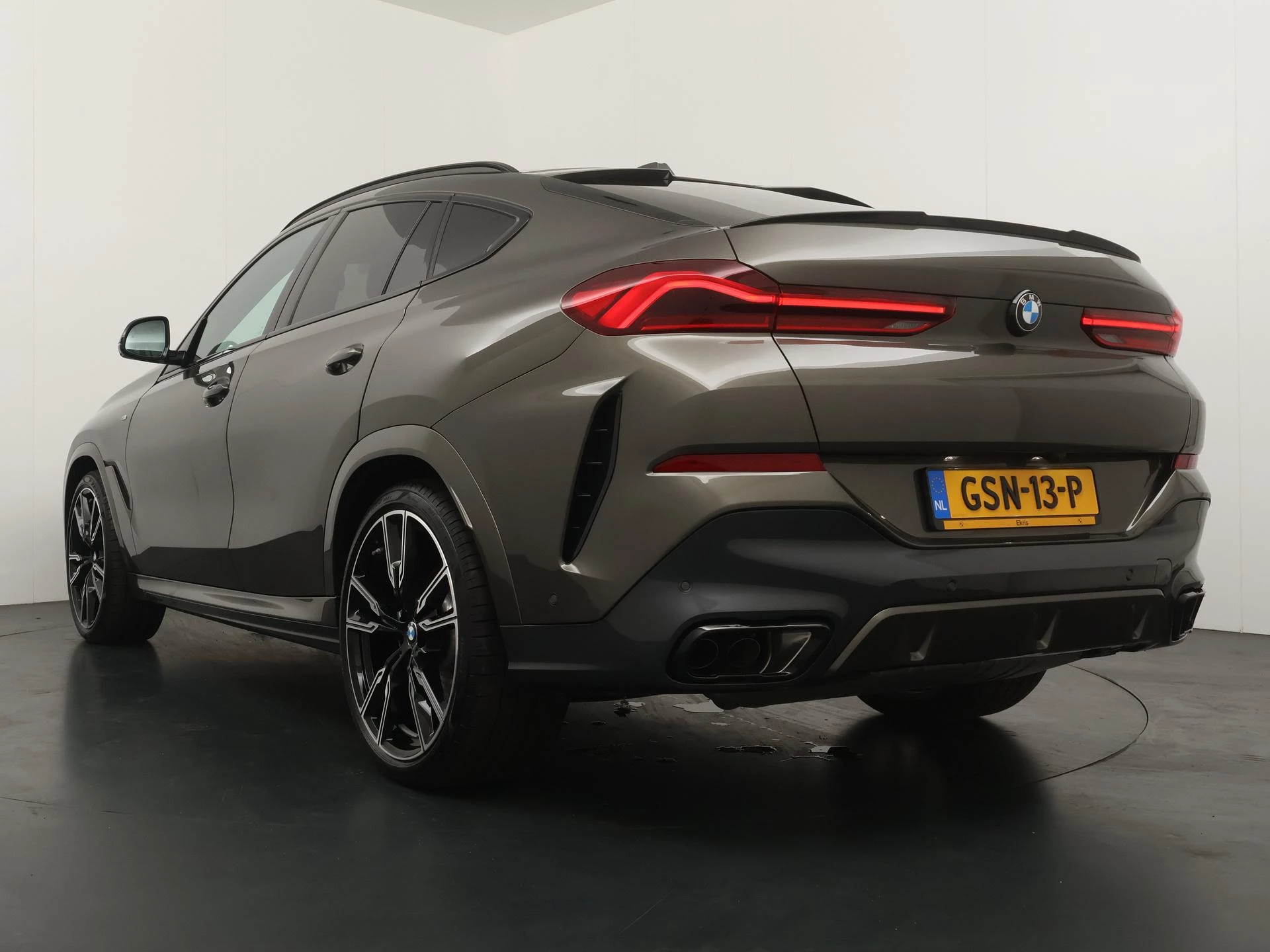 Hoofdafbeelding BMW X6