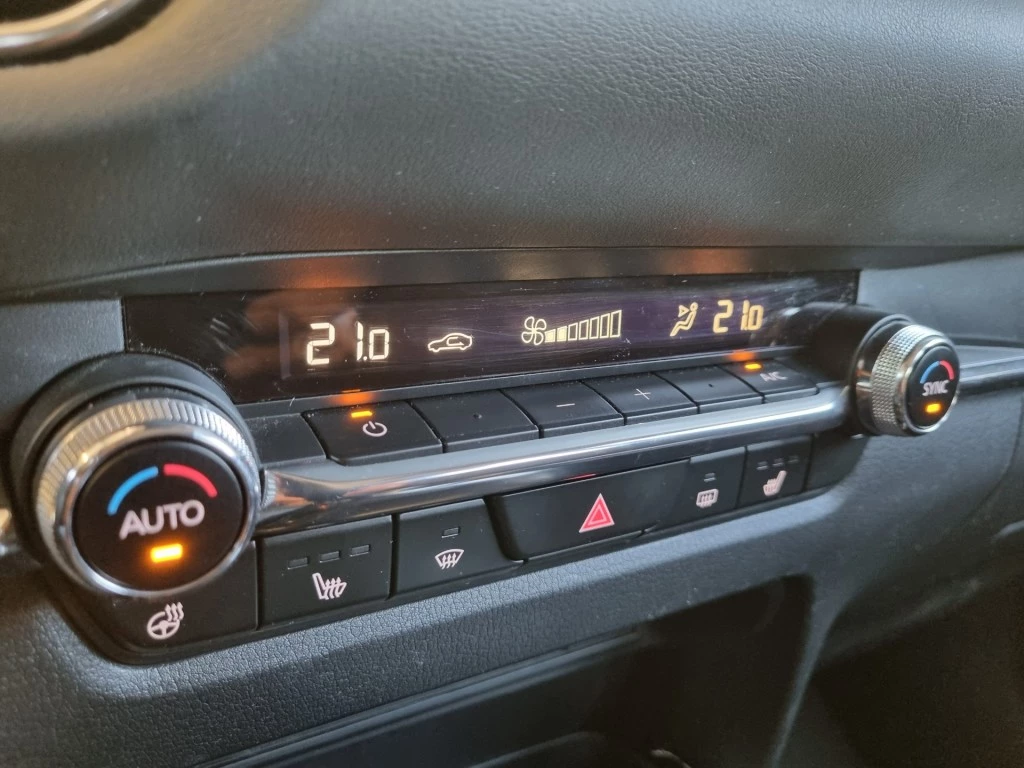 Hoofdafbeelding Mazda CX-30