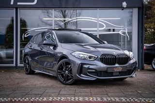 BMW 1-serie 118i High Executive|M Sport|Shadowline|Pano|Ambiance light|Stoelverw|