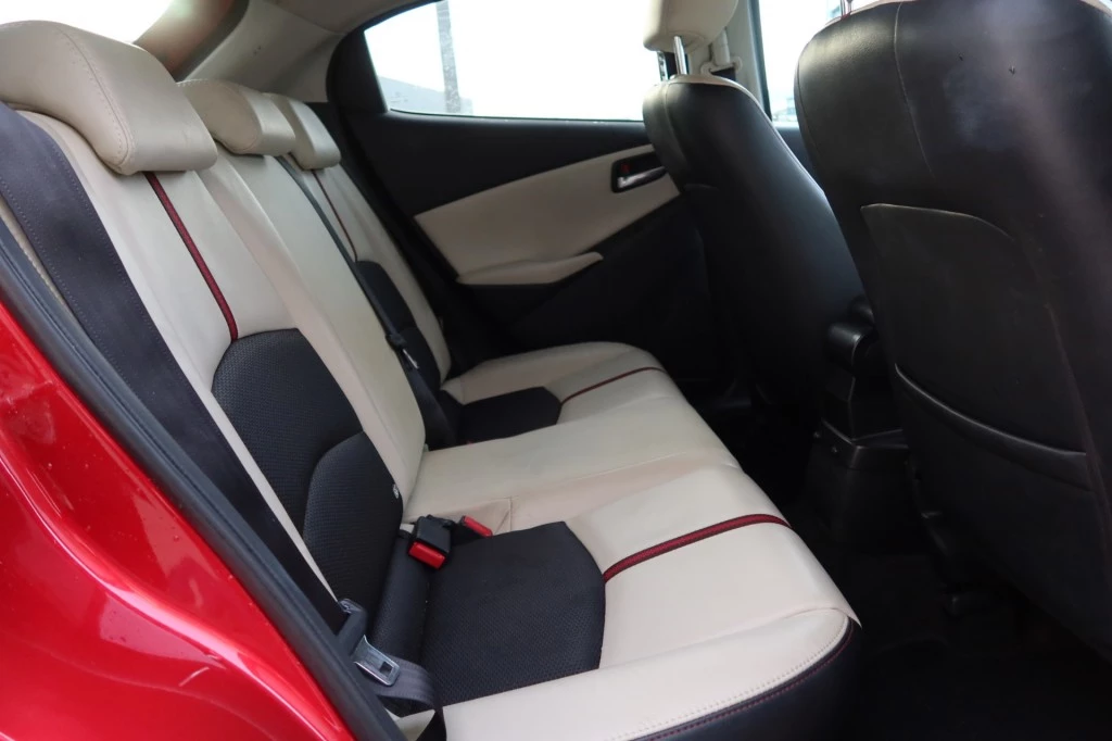 Hoofdafbeelding Mazda 2