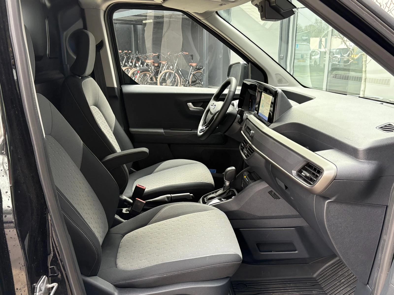 Hoofdafbeelding Ford Transit Courier