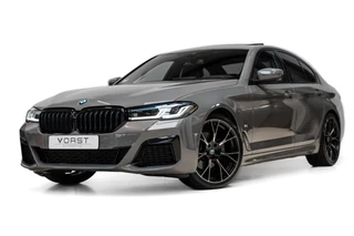 BMW 5-serie 520i Business Pano Leer Laser Memory