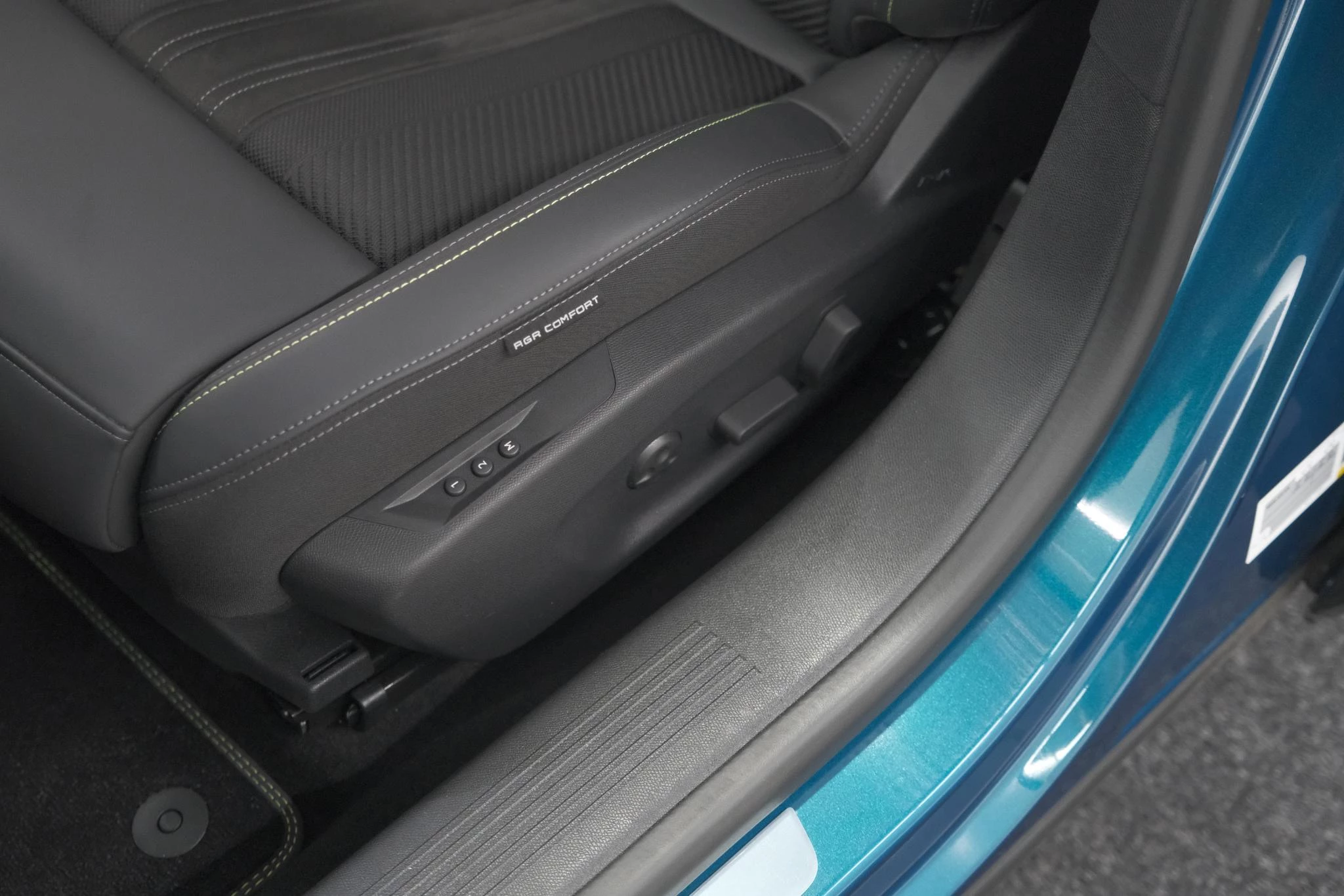 Hoofdafbeelding Peugeot 408