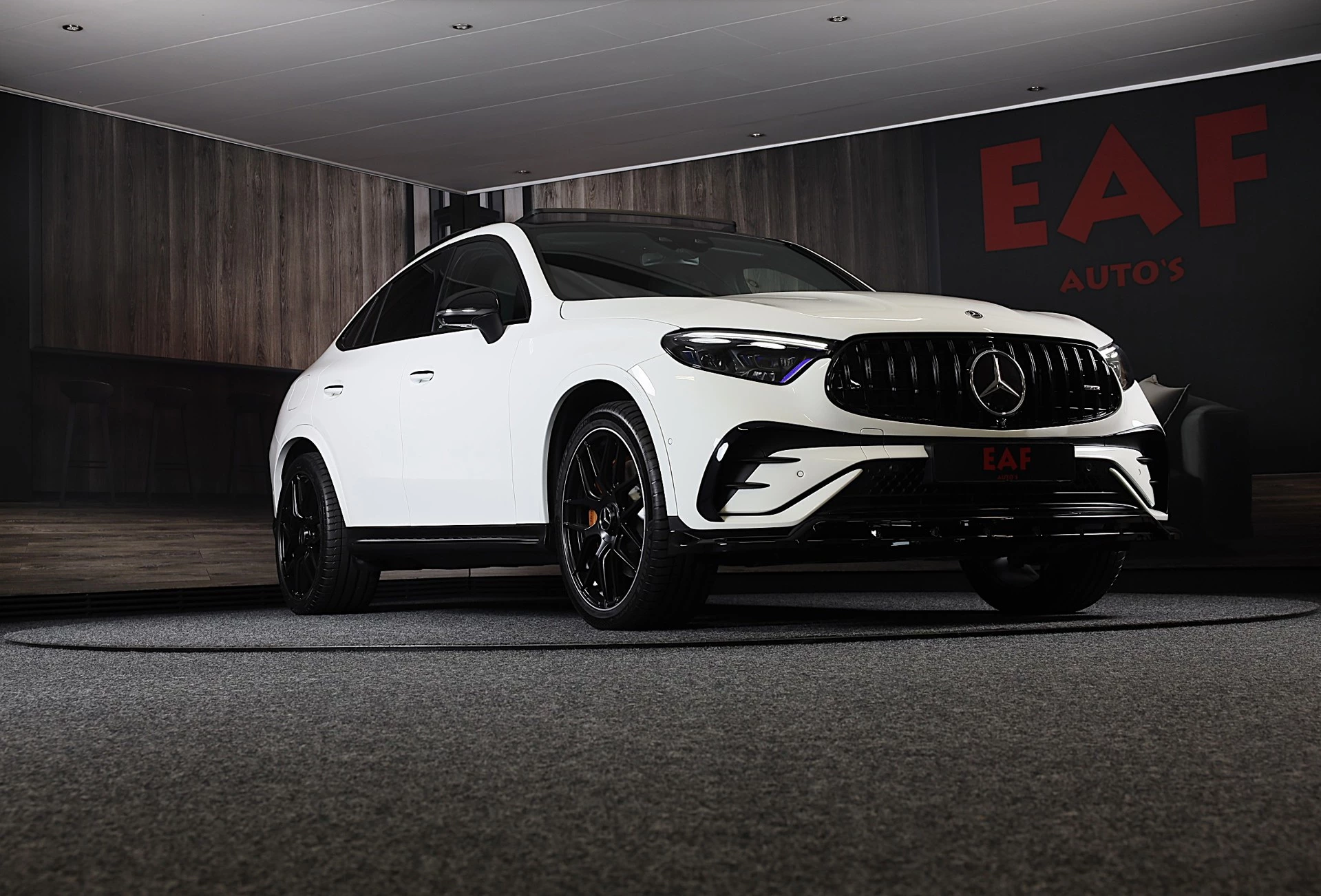Hoofdafbeelding Mercedes-Benz GLC