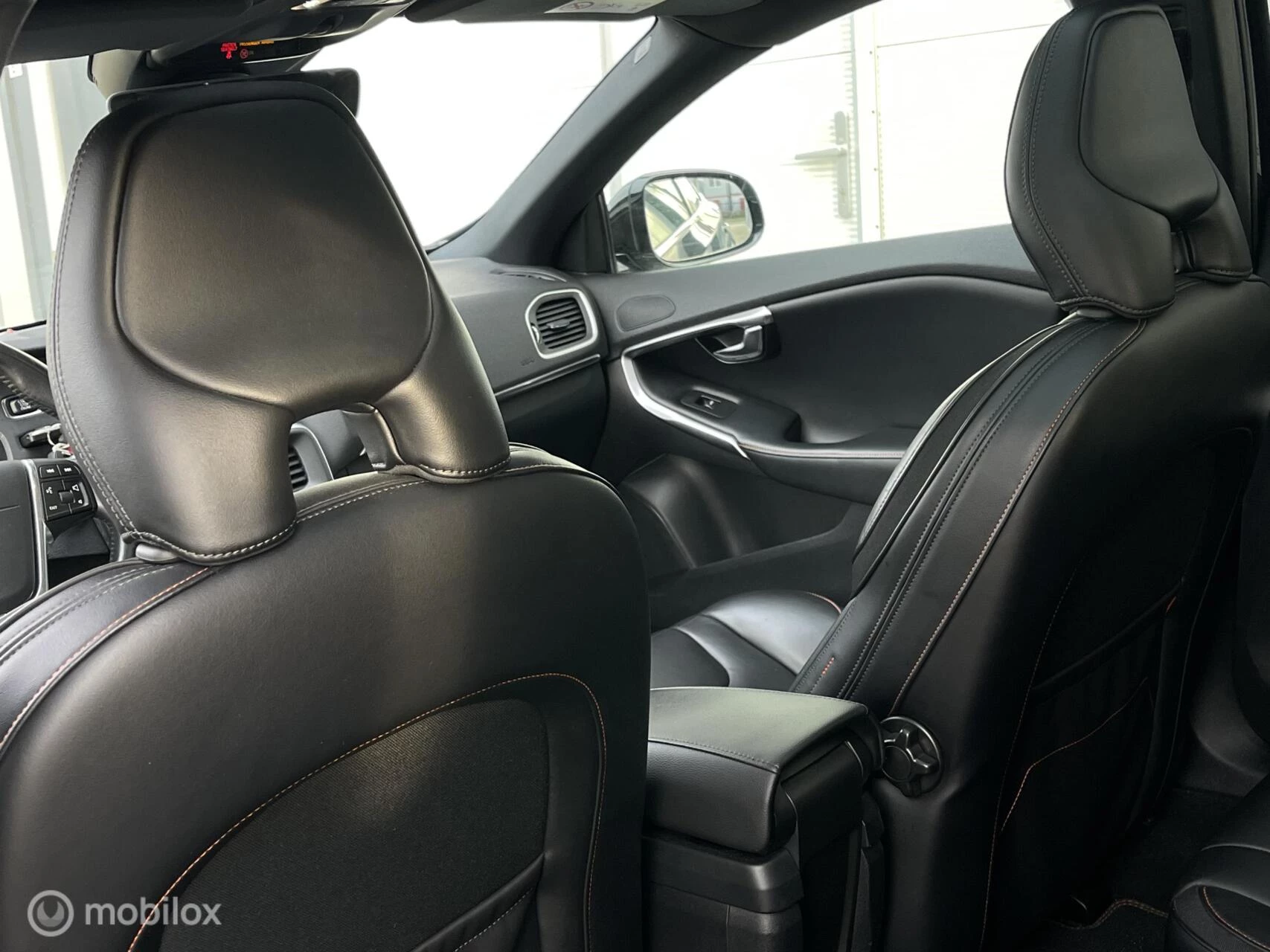 Hoofdafbeelding Volvo V40