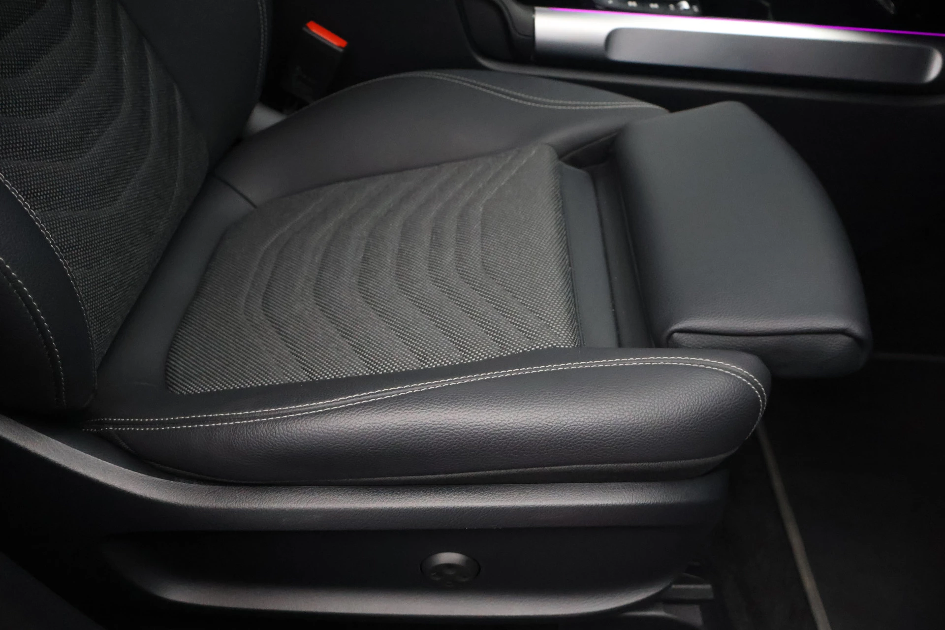 Hoofdafbeelding Mercedes-Benz EQB