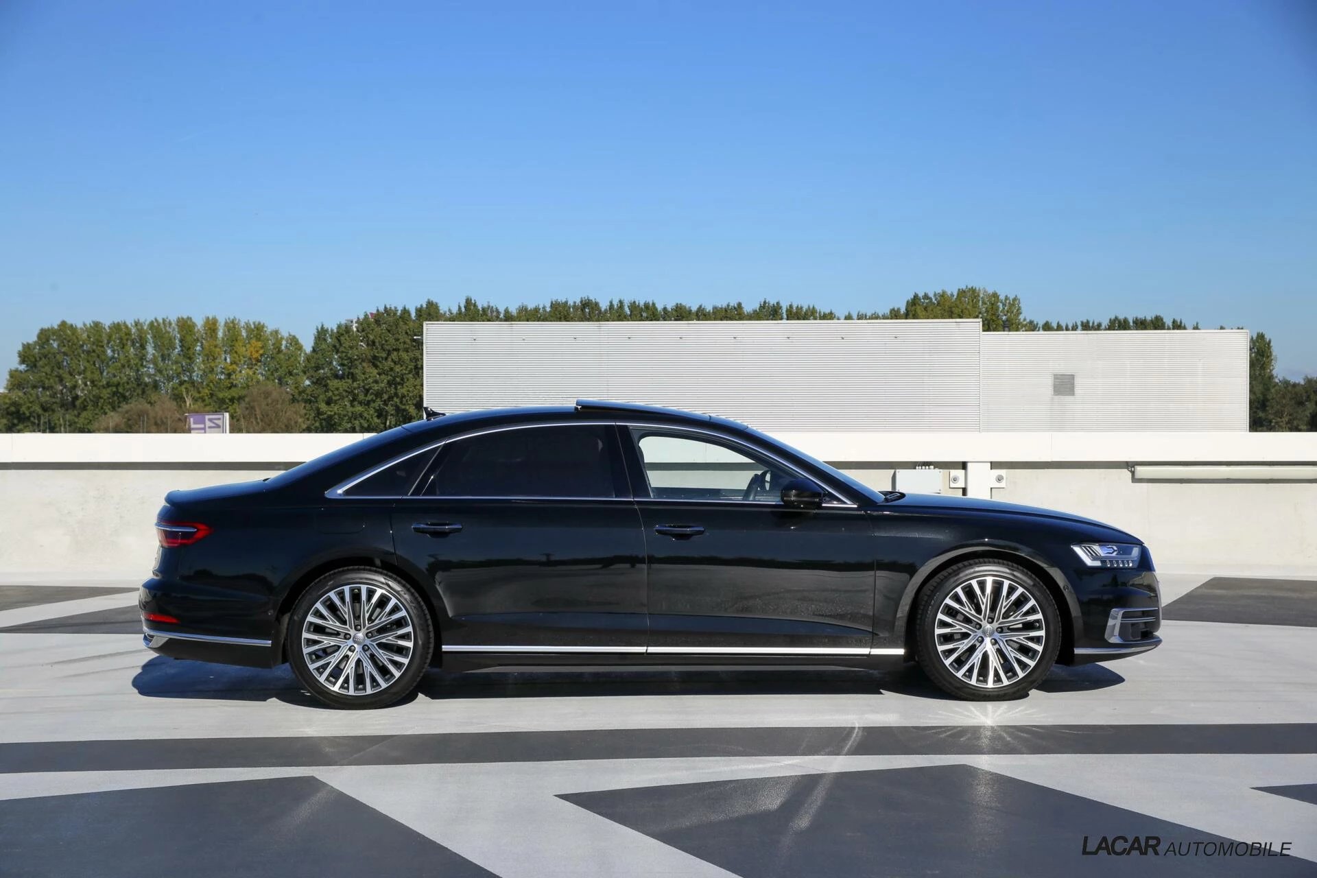 Hoofdafbeelding Audi A8