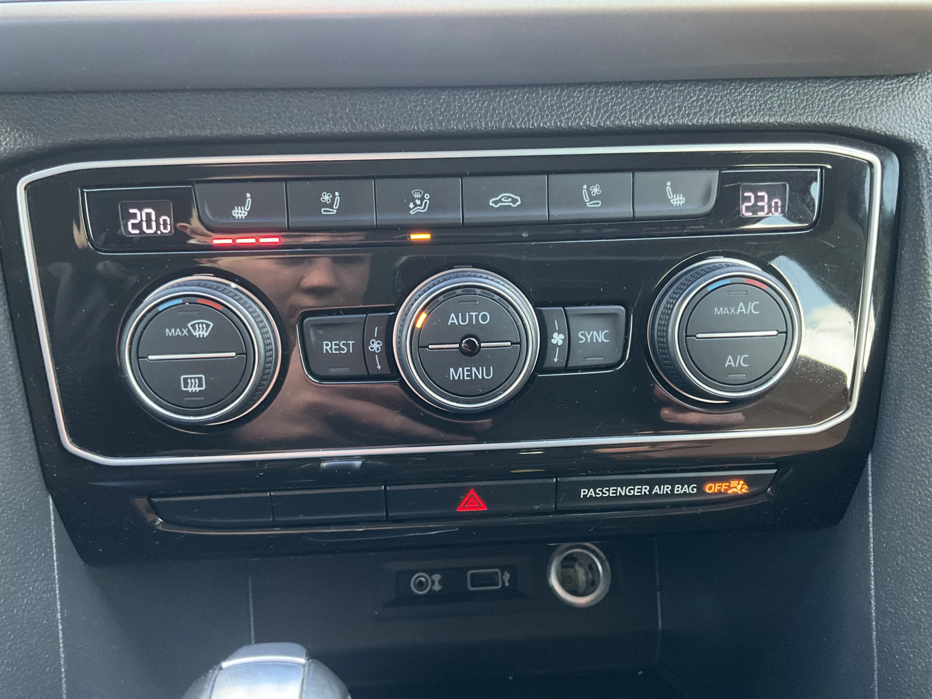 Hoofdafbeelding Volkswagen TERAMONT