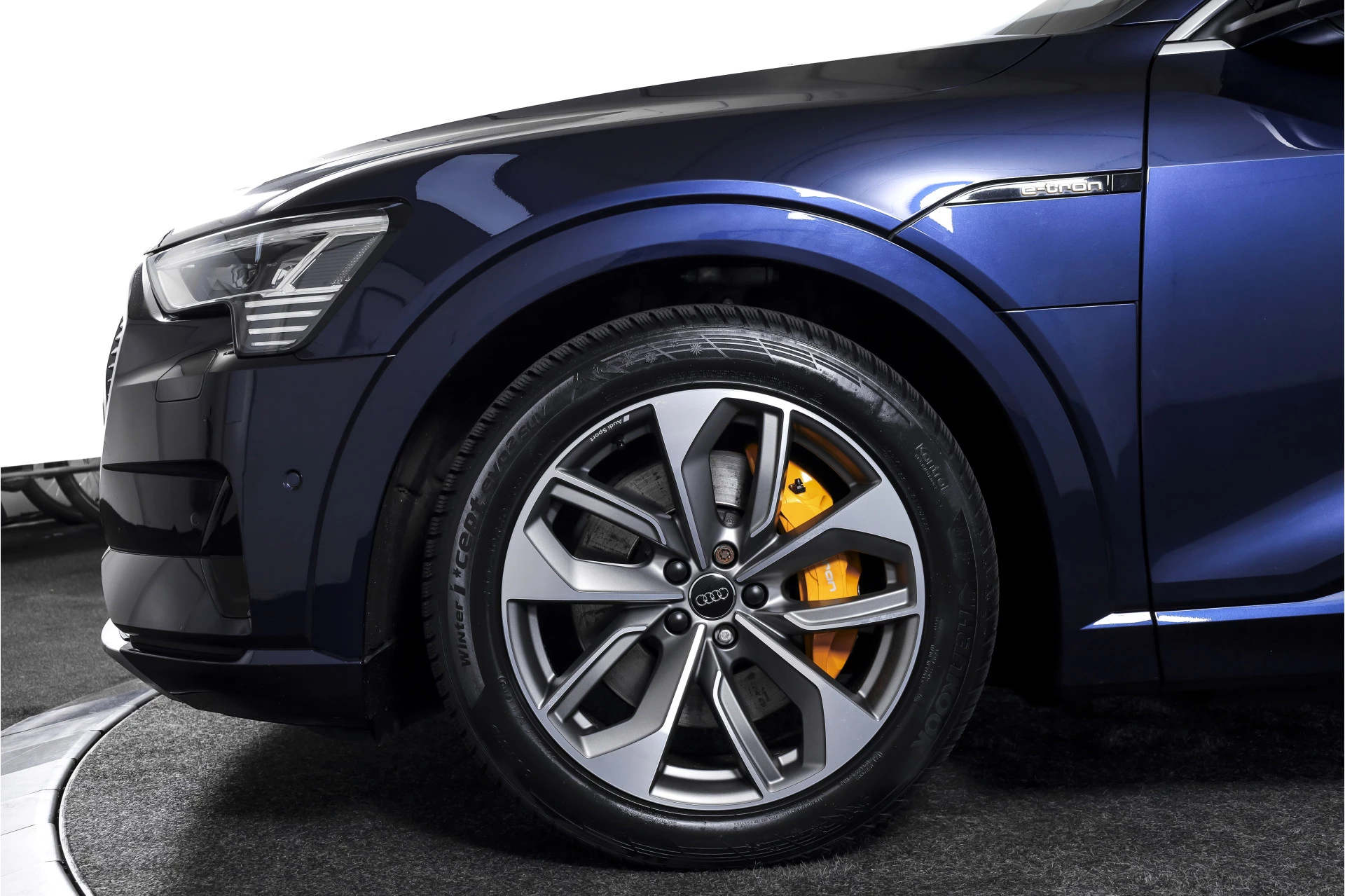 Hoofdafbeelding Audi e-tron