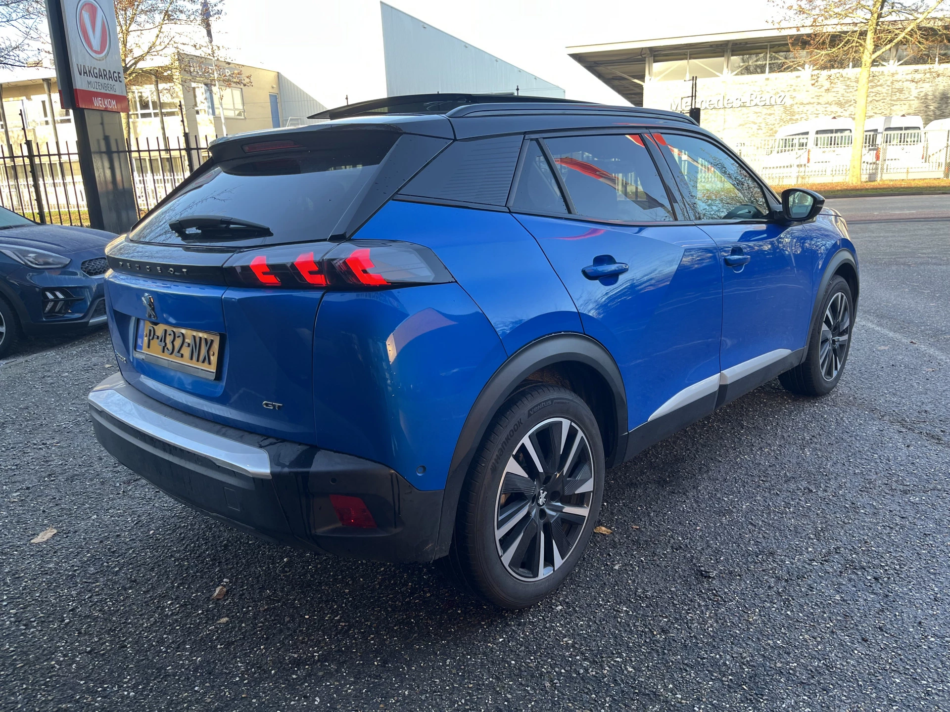 Hoofdafbeelding Peugeot e-2008