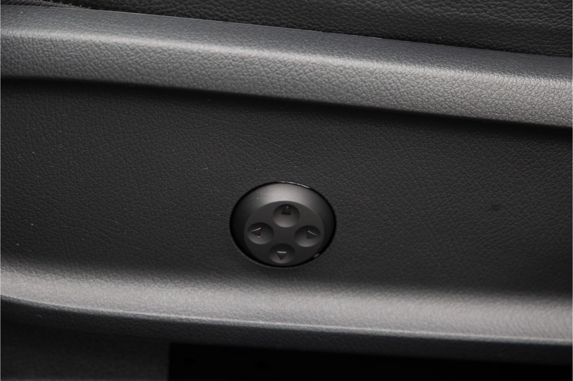 Hoofdafbeelding Mercedes-Benz EQA