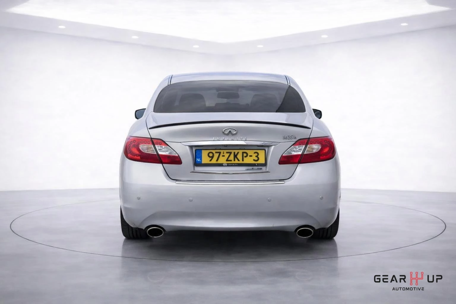 Hoofdafbeelding Infiniti M