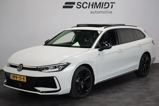 Volkswagen Passat Variant 1.5 eHybrid R-Line Edition | Panoramadak | Trekhaak | H&K | ACC