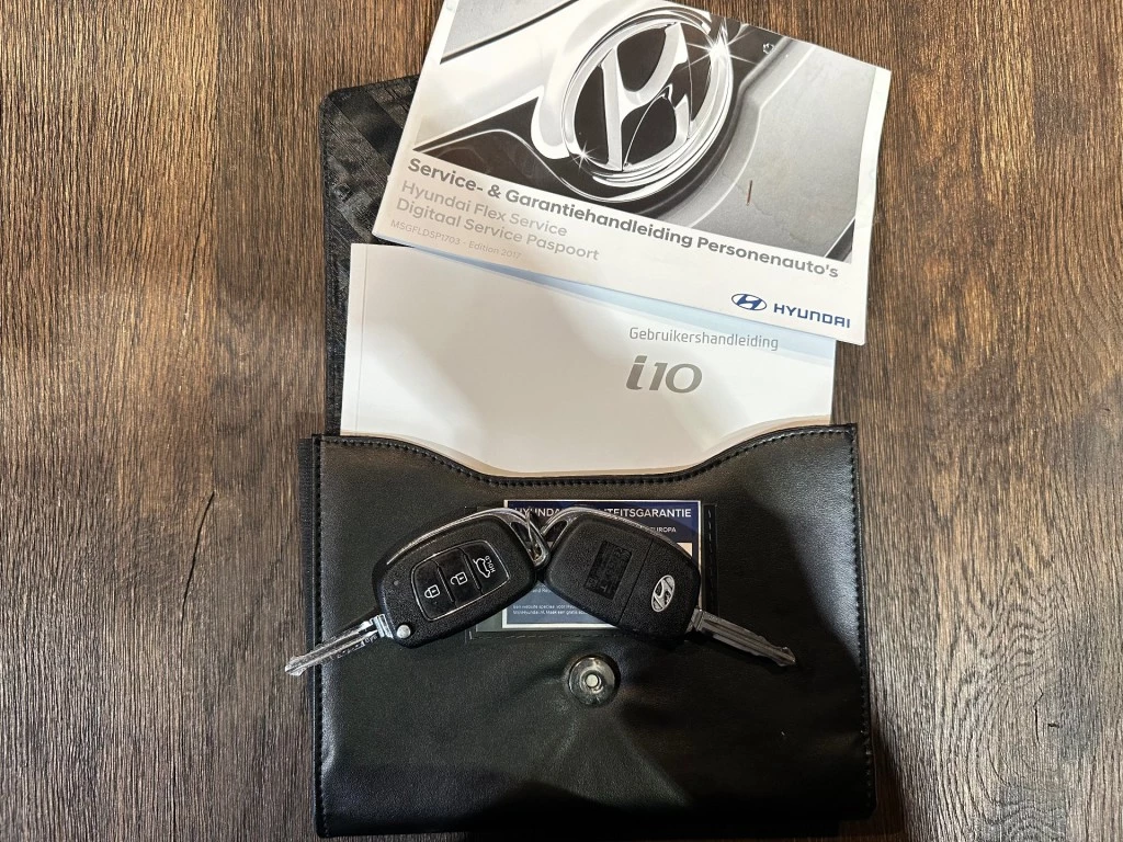 Hoofdafbeelding Hyundai i10