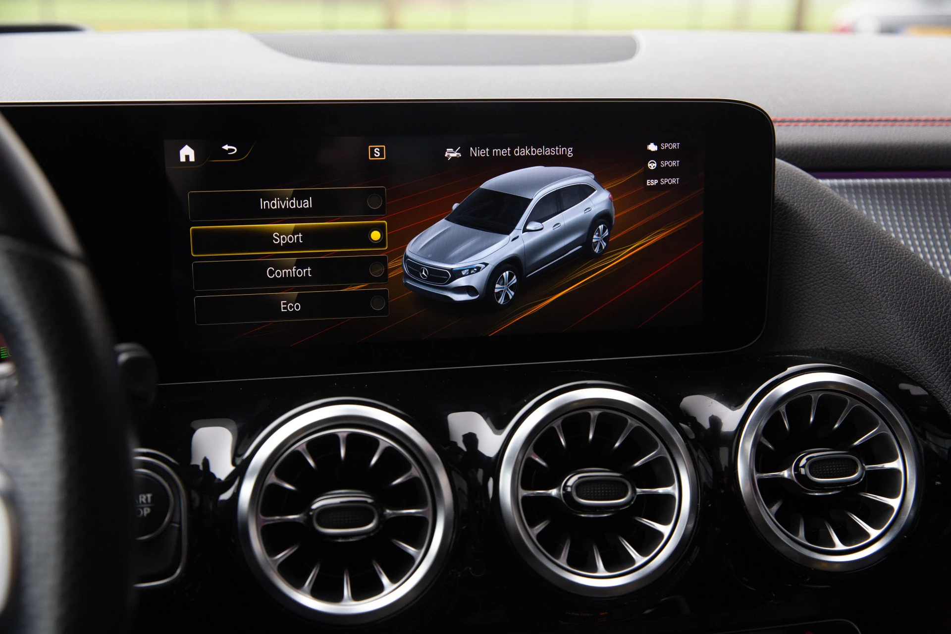 Hoofdafbeelding Mercedes-Benz EQA