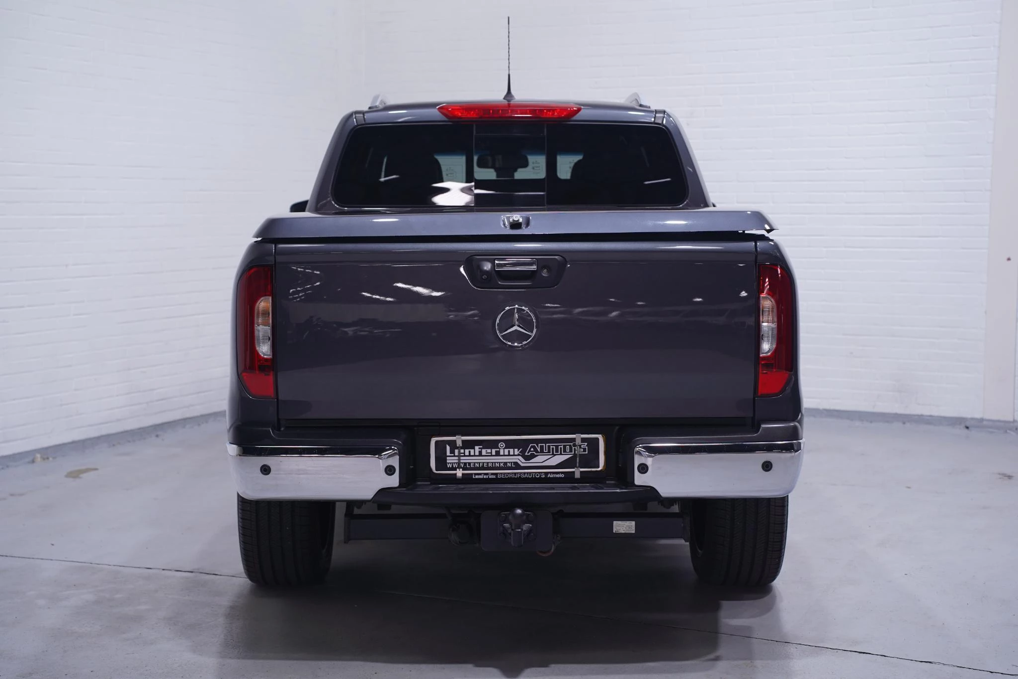 Hoofdafbeelding Mercedes-Benz X-Klasse
