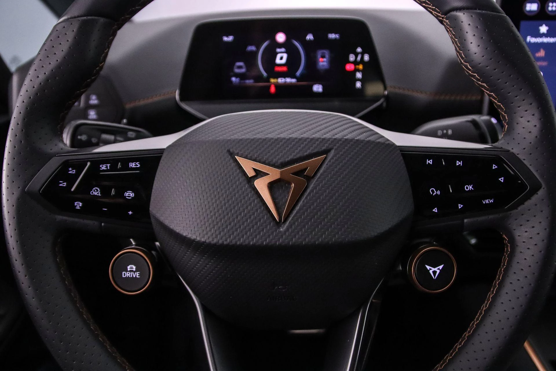 Hoofdafbeelding CUPRA Born