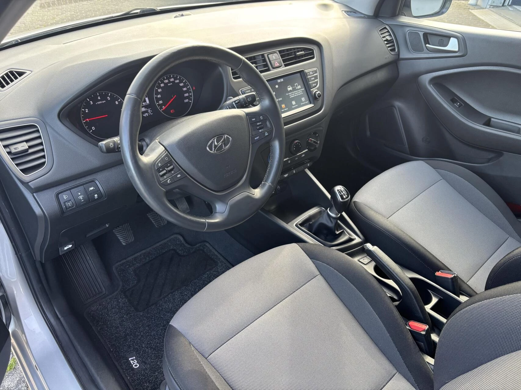 Hoofdafbeelding Hyundai i20