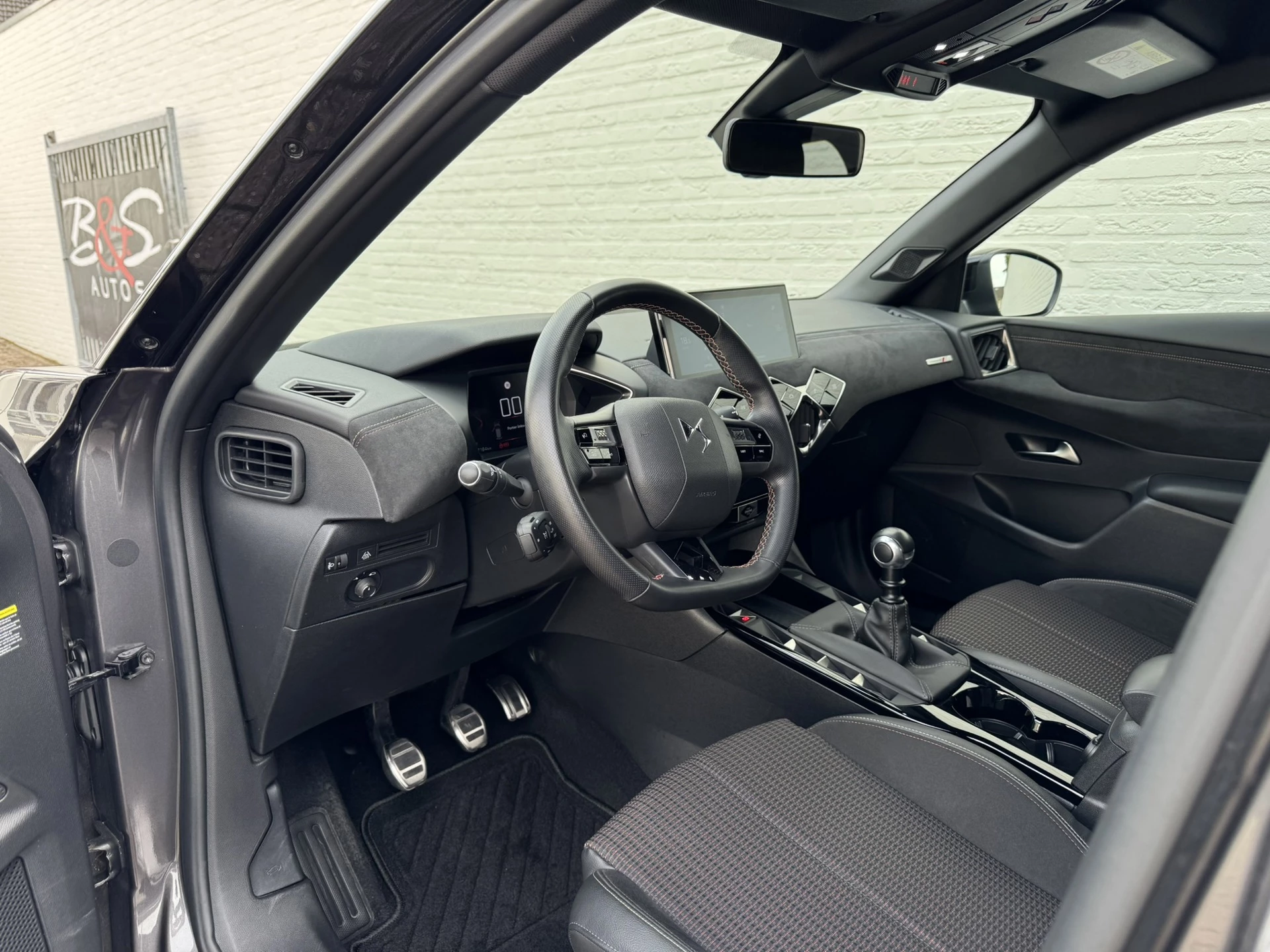 Hoofdafbeelding DS DS 3