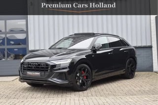 Audi Q8 55 TFSI e Quattro S-Line RS-Stoel Pano Soft-Close HUD Matrix Led Luchtvering B&O 22 Inch