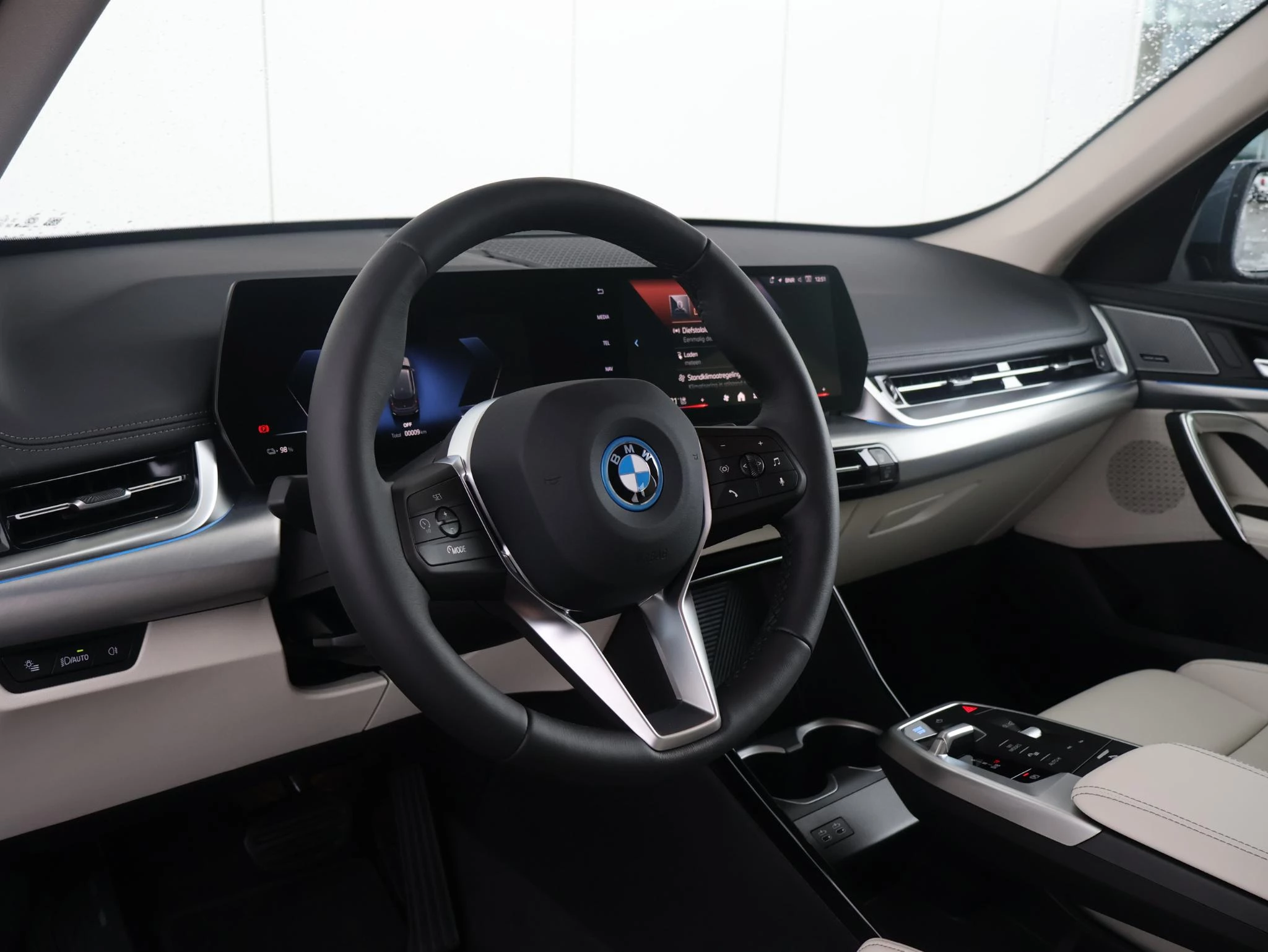 Hoofdafbeelding BMW iX1